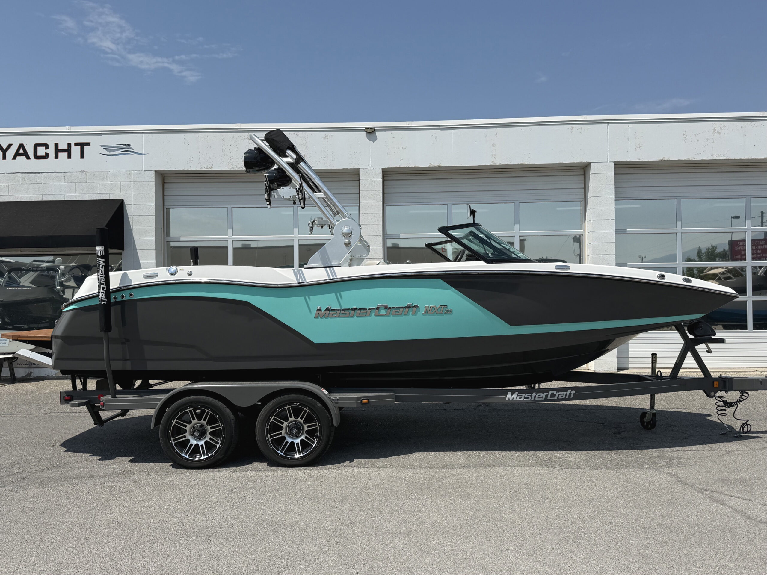 2018 22' MasterCraft "NXT22" Bowrider