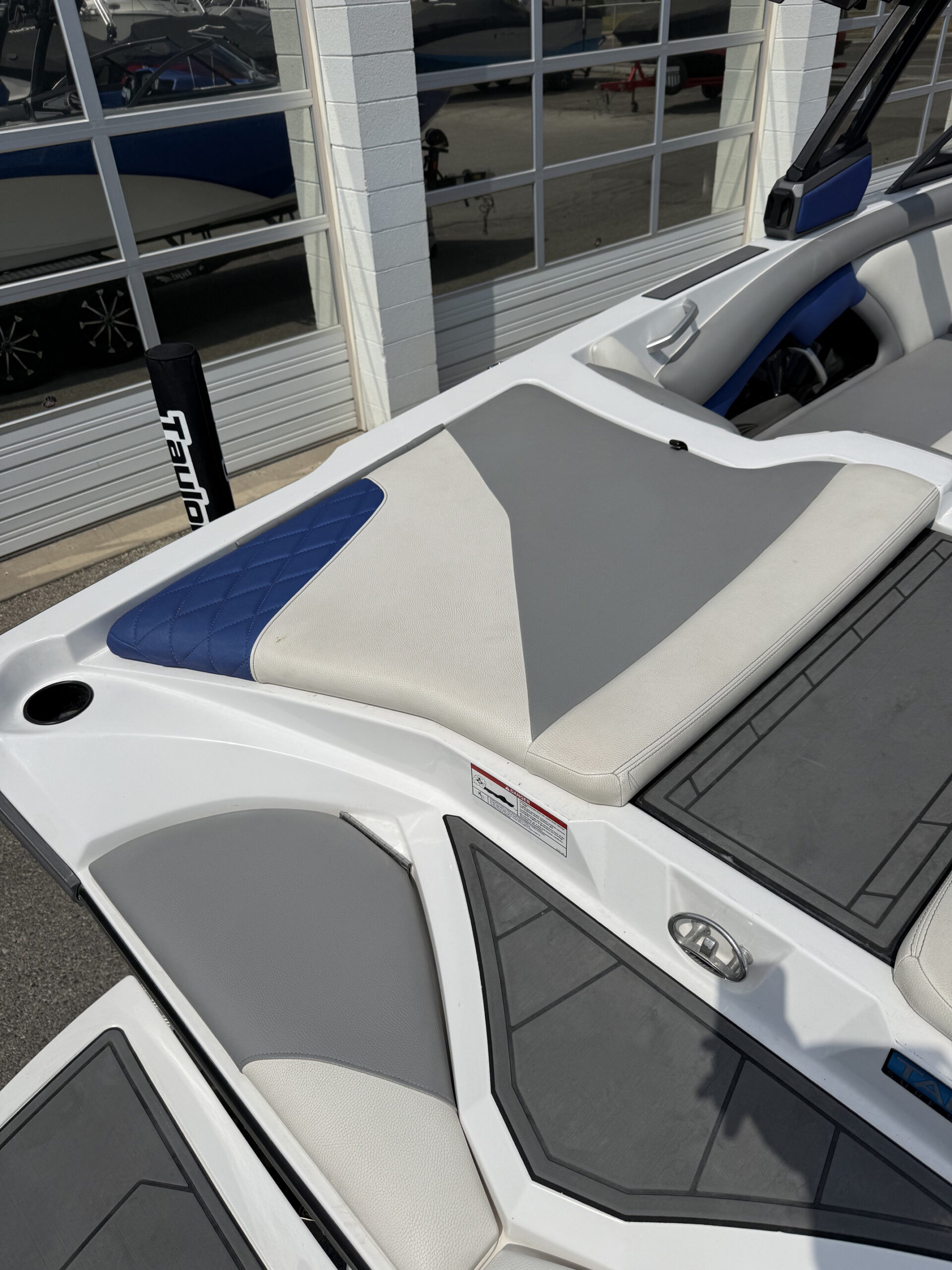 2018 23' Tige "R23" Bowrider - Image 19