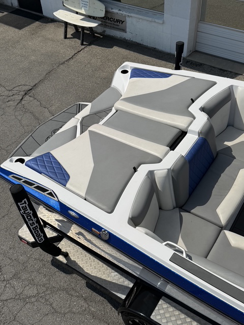 2018 23' Tige "R23" Bowrider - Image 20