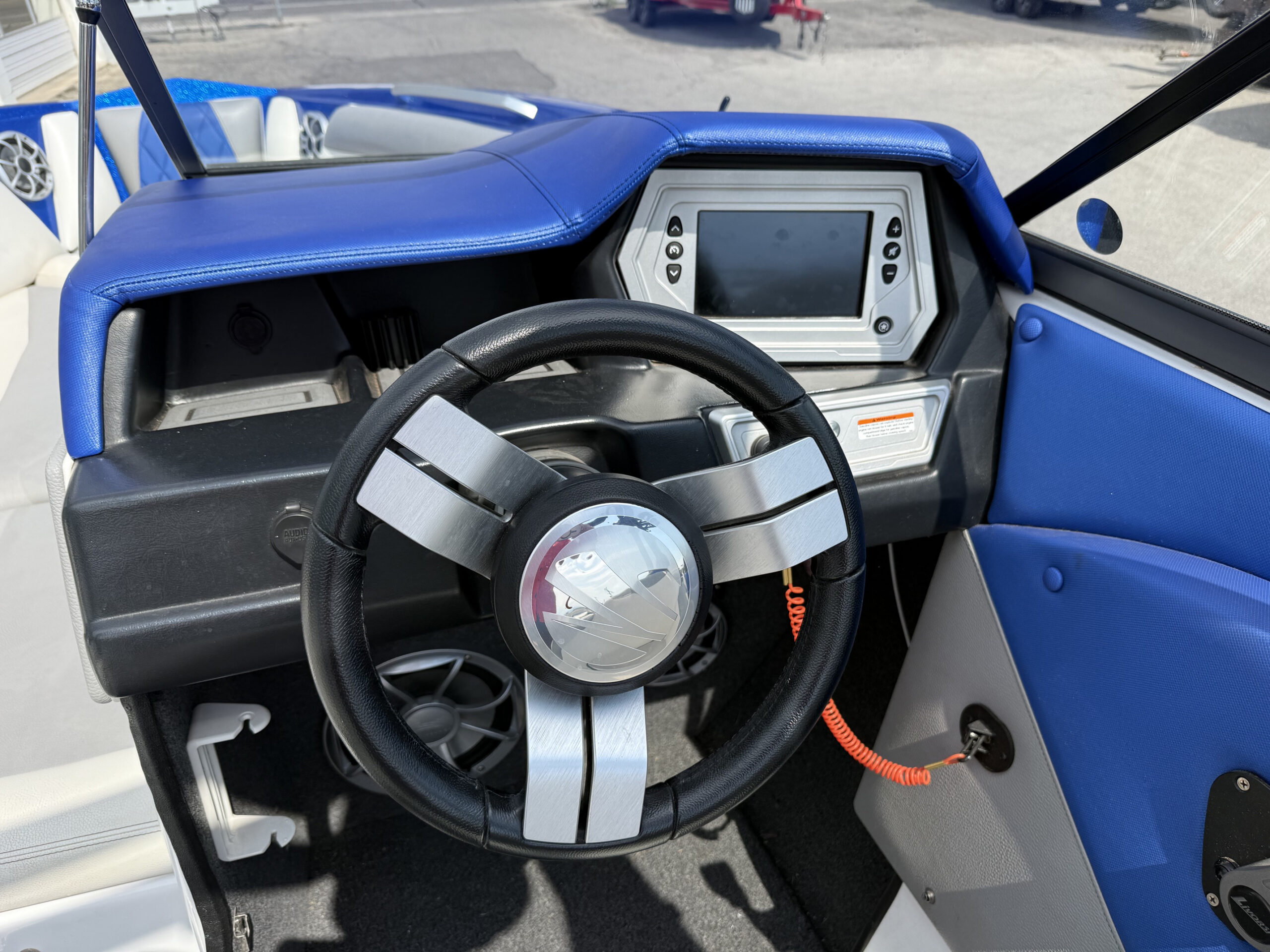 2018 23' Tige "R23" Bowrider - Image 23