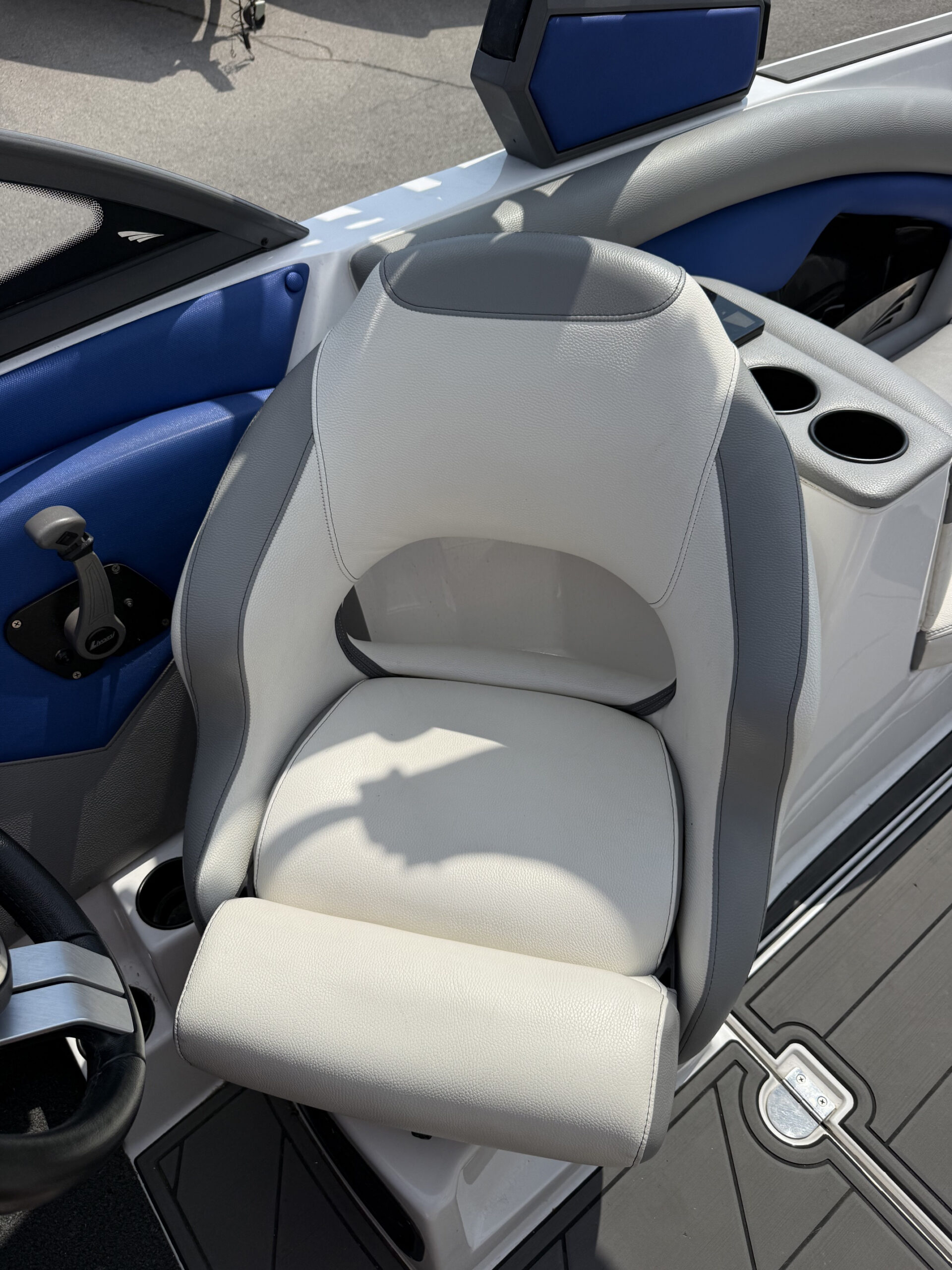 2018 23' Tige "R23" Bowrider - Image 25