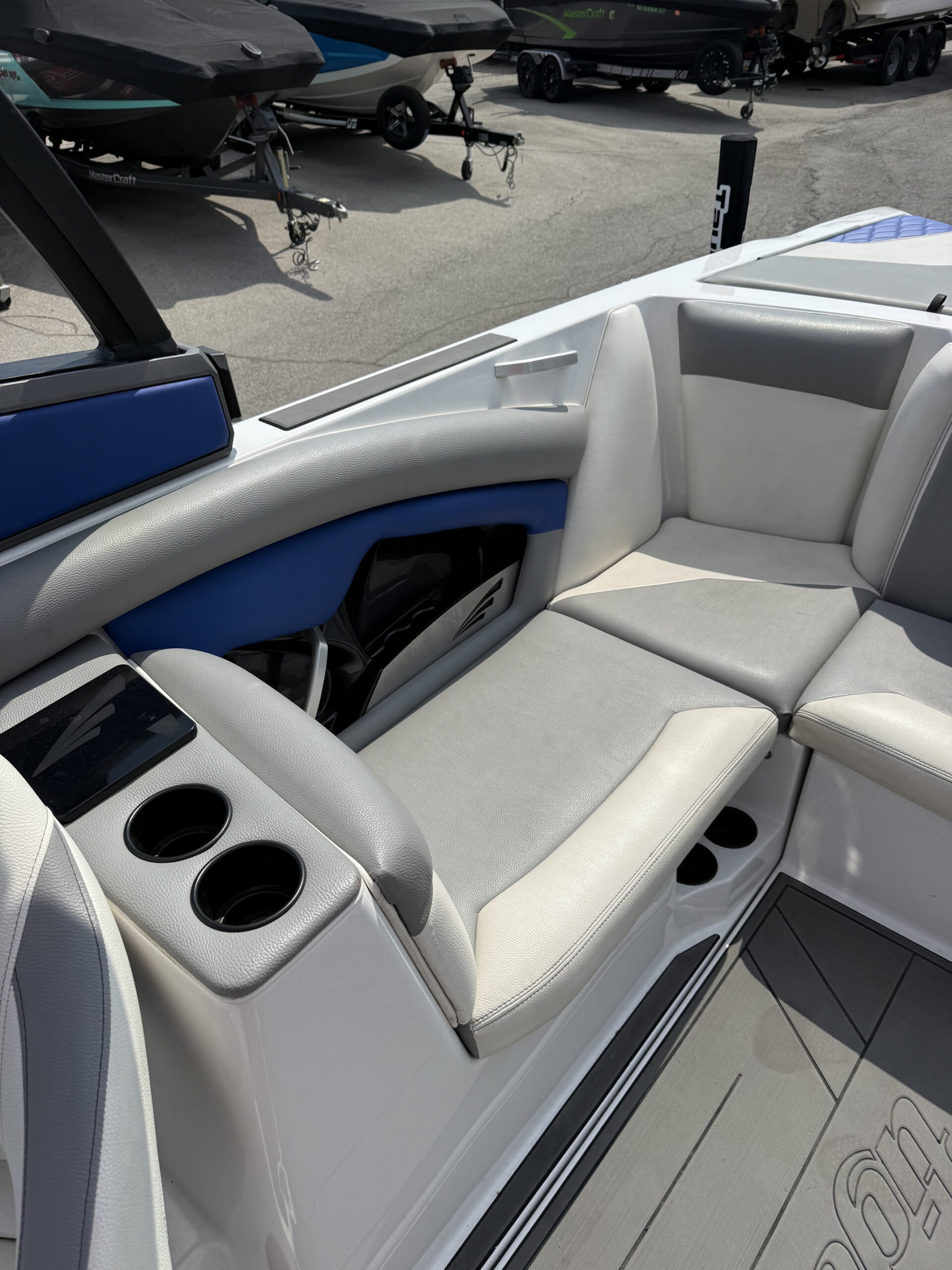 2018 23' Tige "R23" Bowrider - Image 26