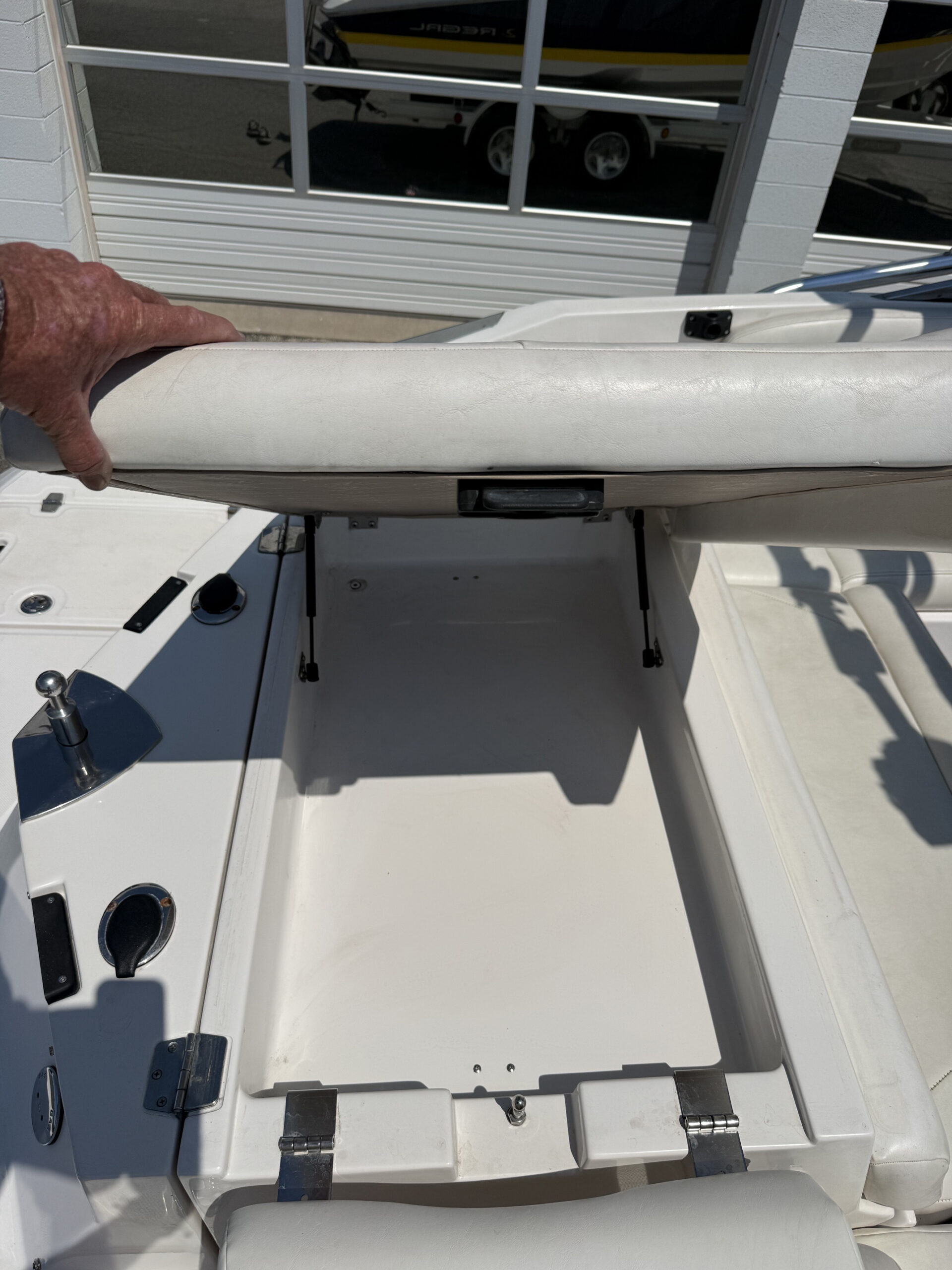 2006 22' Regal "2200 Bowrider" - Image 28