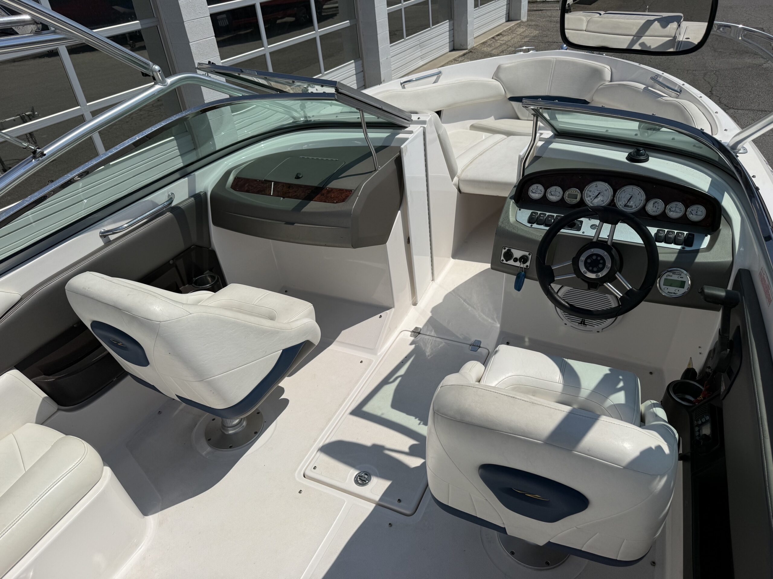 2006 22' Regal "2200 Bowrider" - Image 31