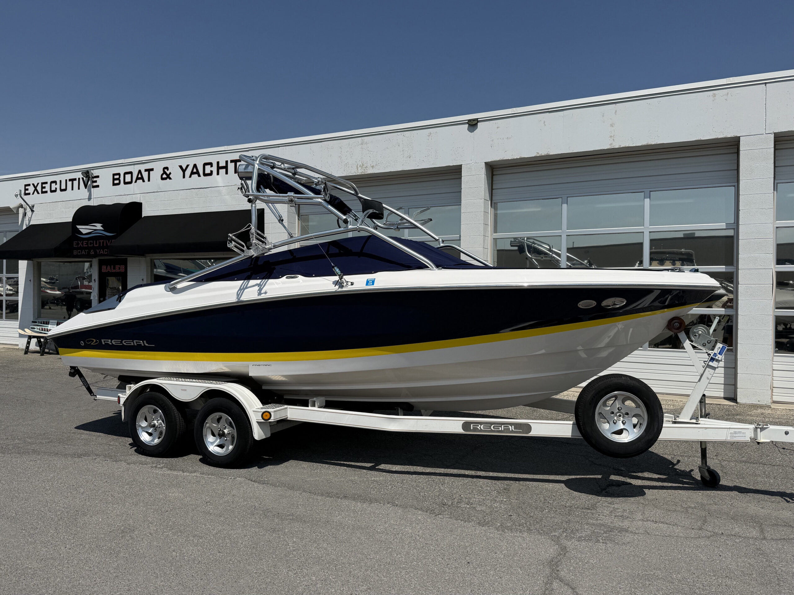 2006 22' Regal "2200 Bowrider" - Image 6