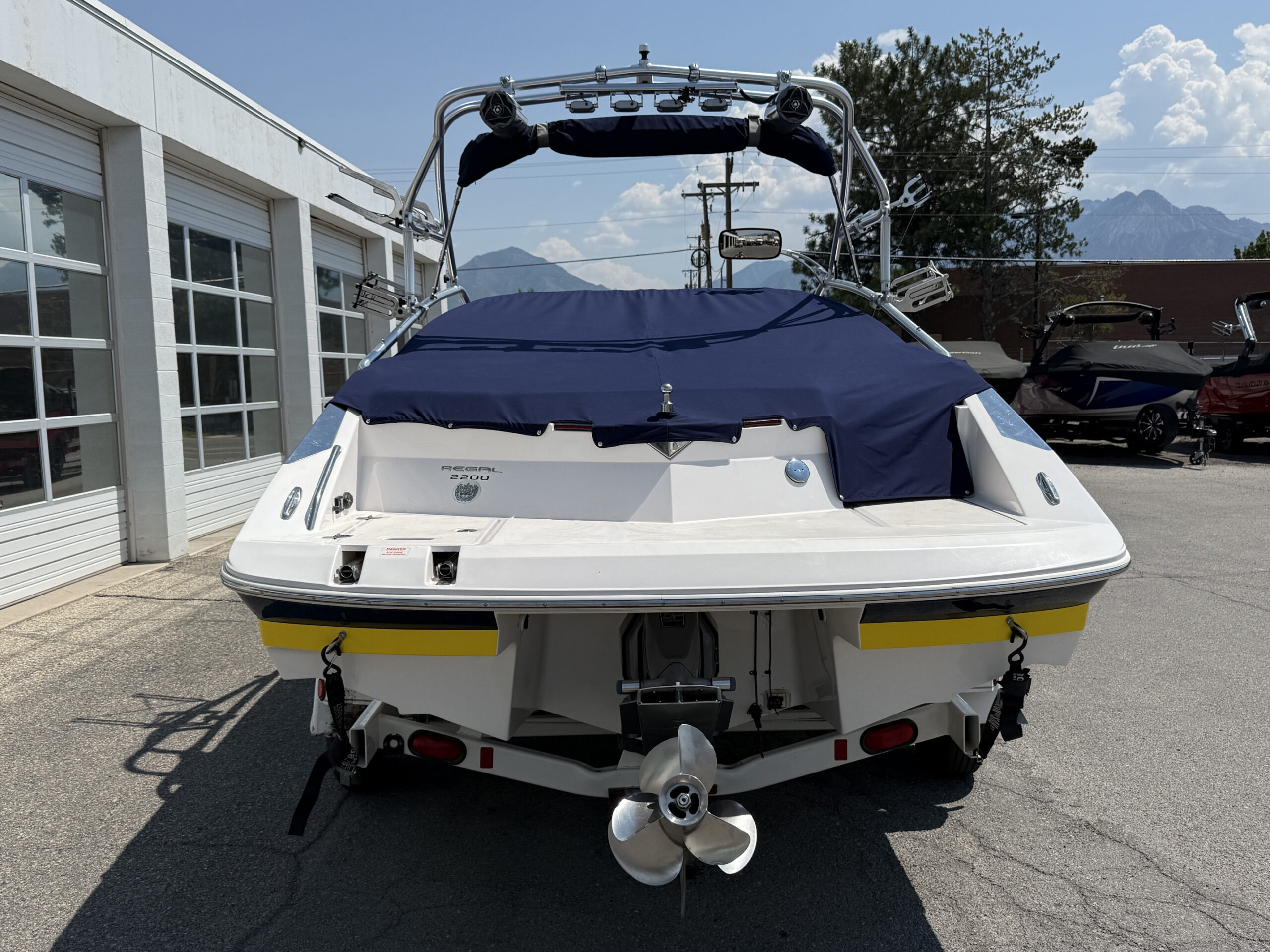 2006 22' Regal "2200 Bowrider" - Image 7
