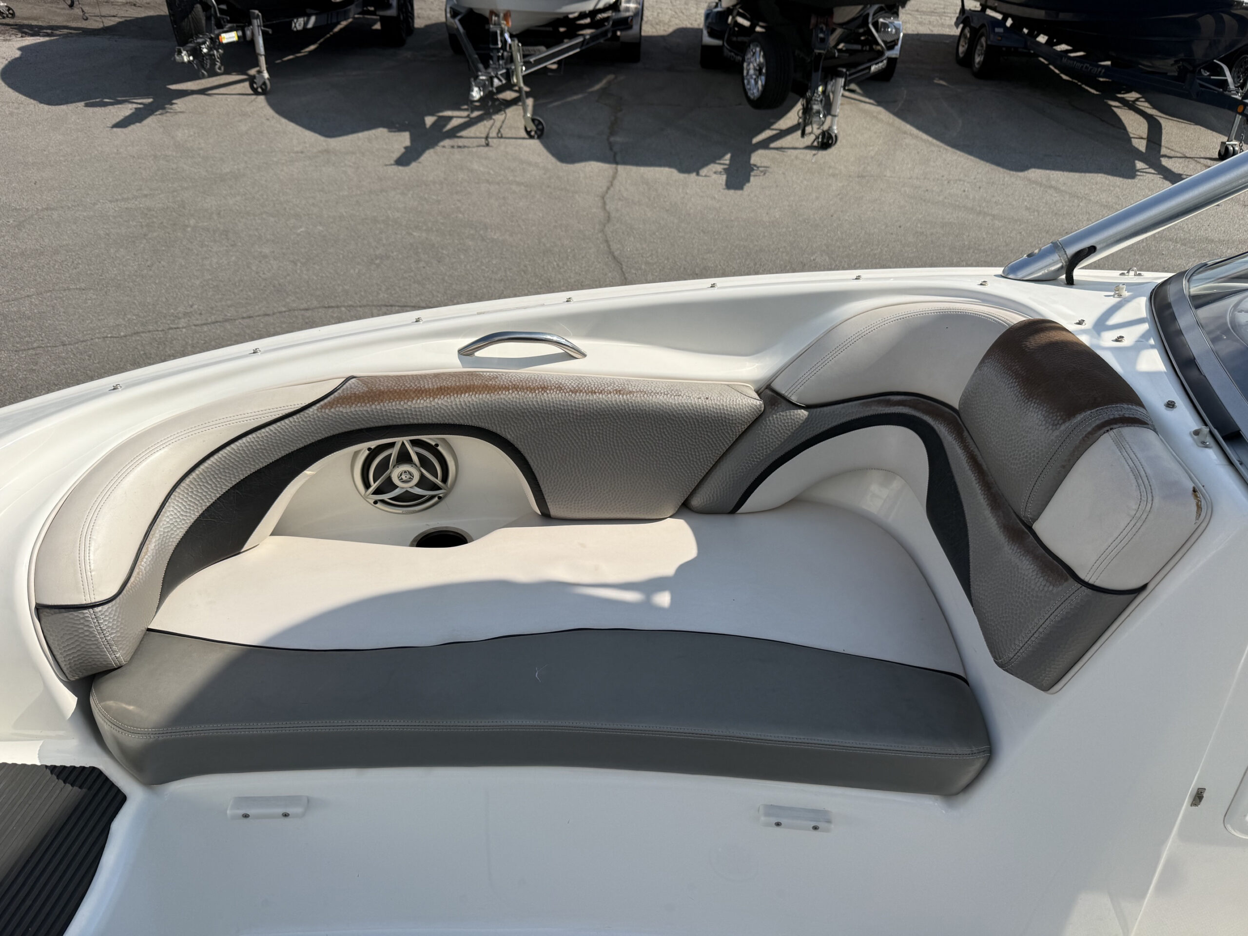 2009 21' Yamaha "212 X" Bowrider - Image 11