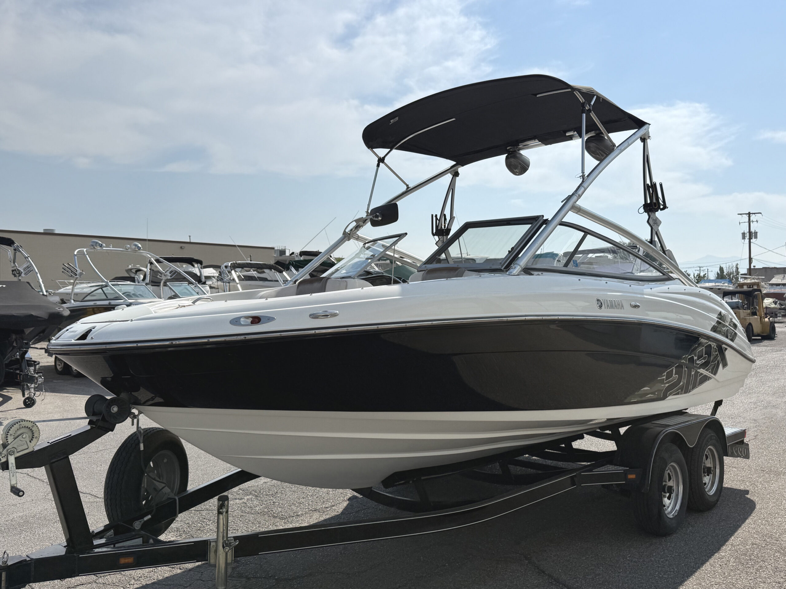 2009 21' Yamaha "212 X" Bowrider - Image 4