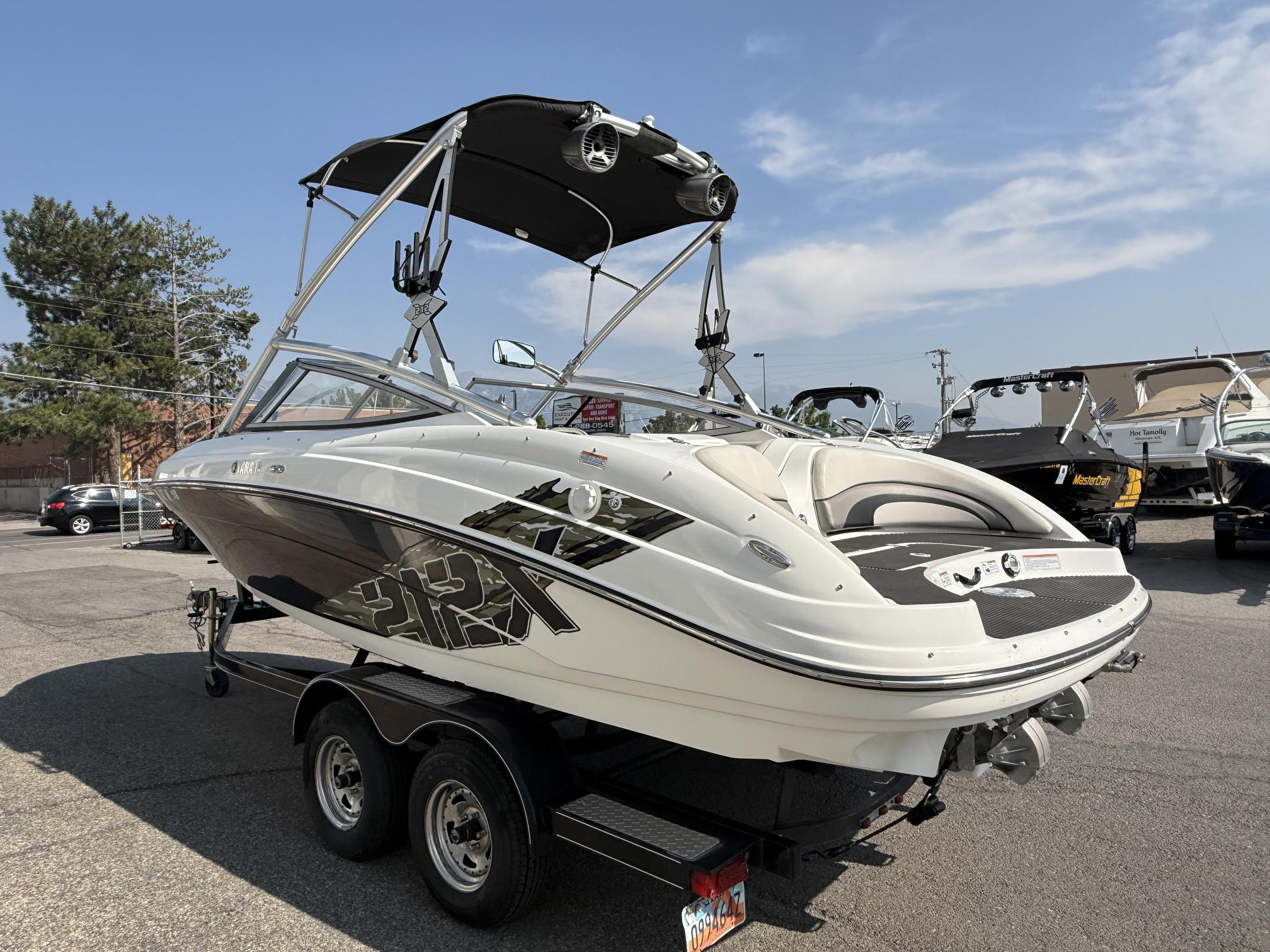 2009 21' Yamaha "212 X" Bowrider - Image 5