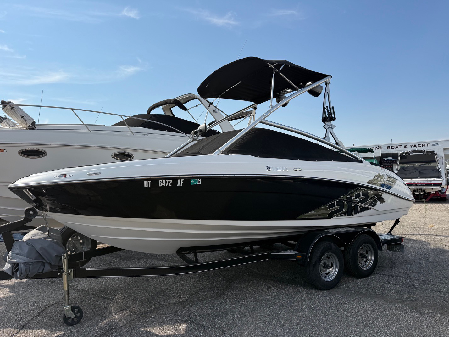 2009 21' Yamaha "212 X" Bowrider - Image 8