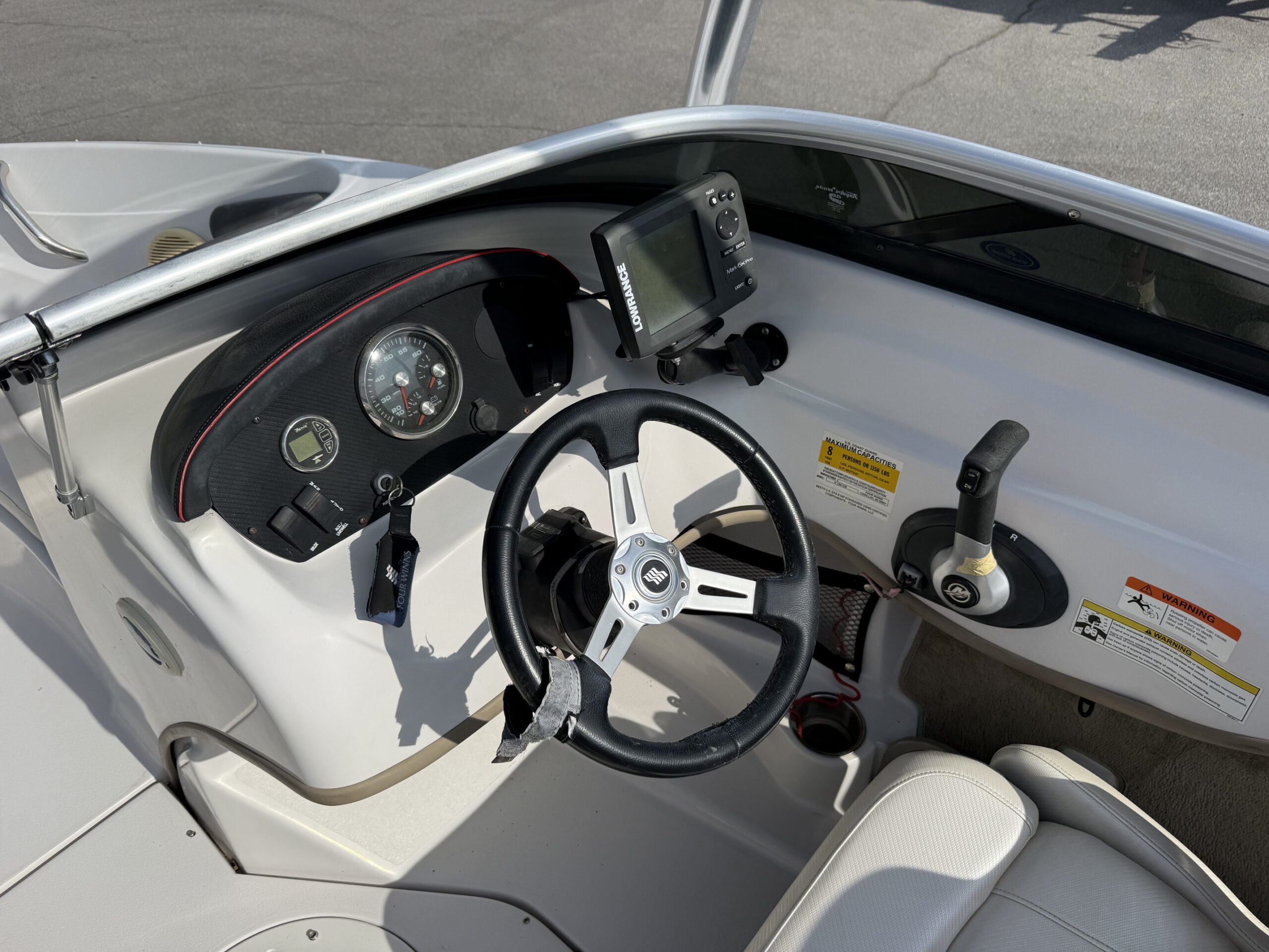 2012 18' Four Winns "180 SS" Bowrider BANK REPO - Image 11