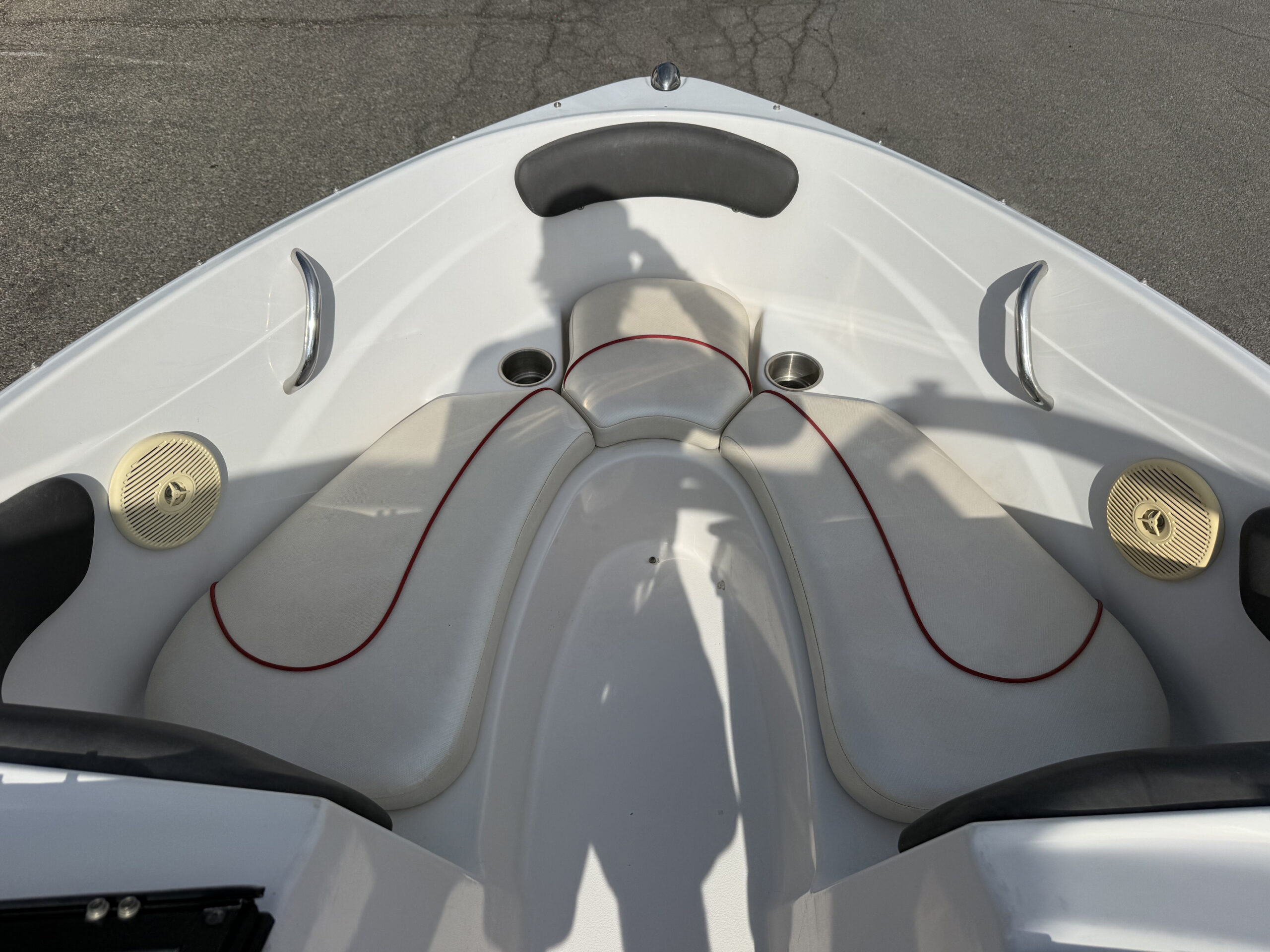 2012 18' Four Winns "180 SS" Bowrider BANK REPO - Image 15