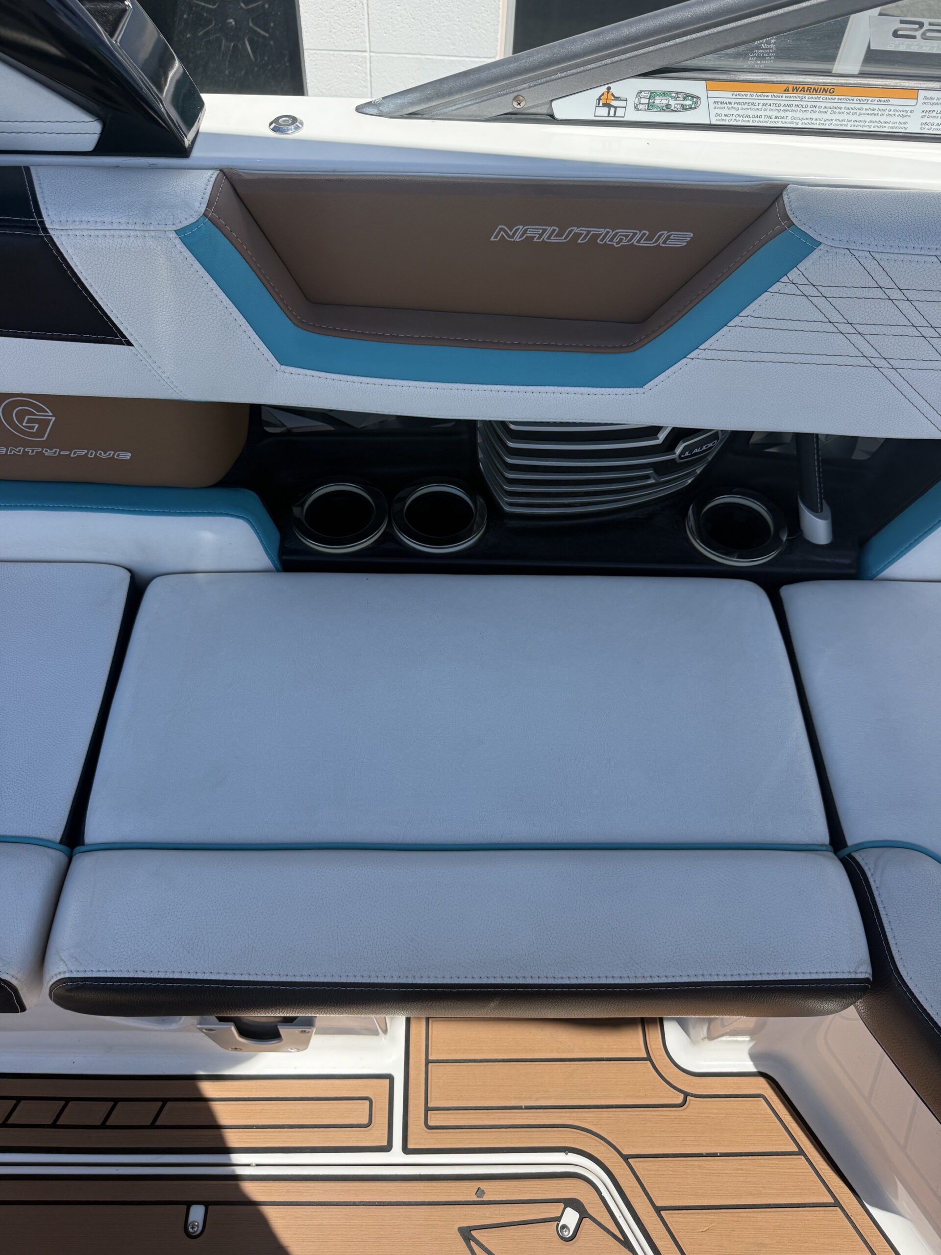 2016 25' Super Air Nautique "G25" Bowrider - Image 16