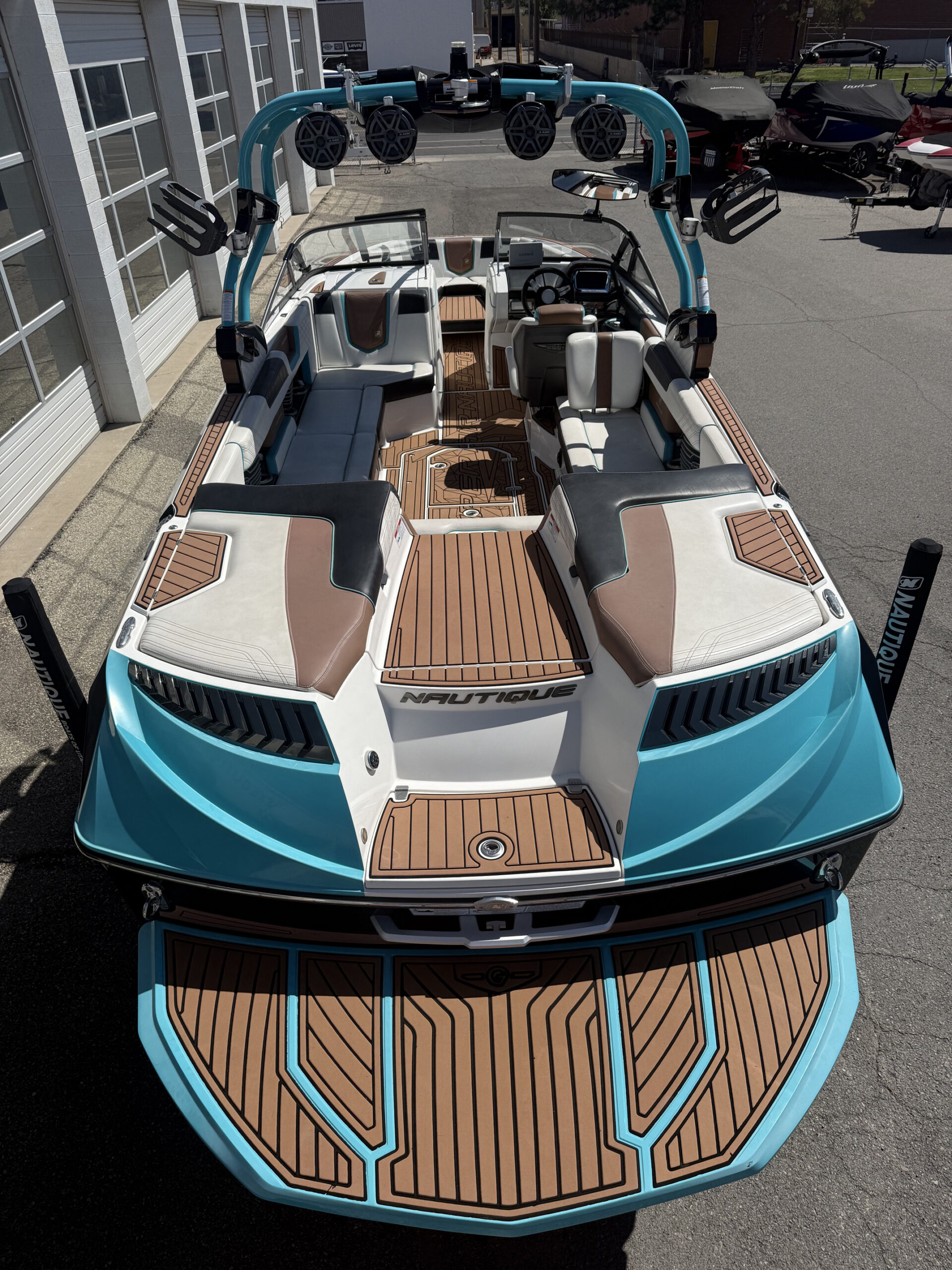 2016 25' Super Air Nautique "G25" Bowrider - Image 12