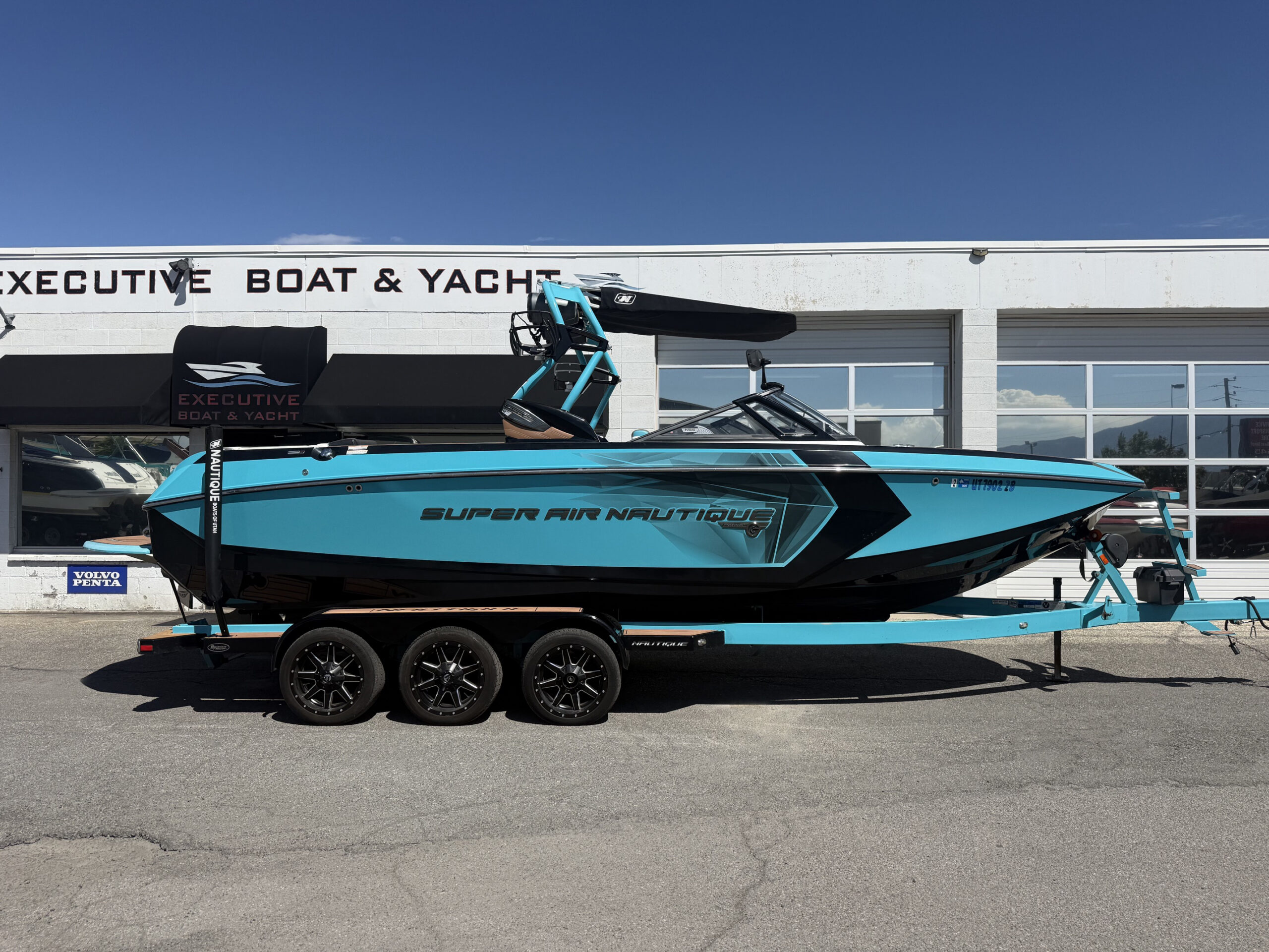 2016 25' Super Air Nautique "G25" Bowrider