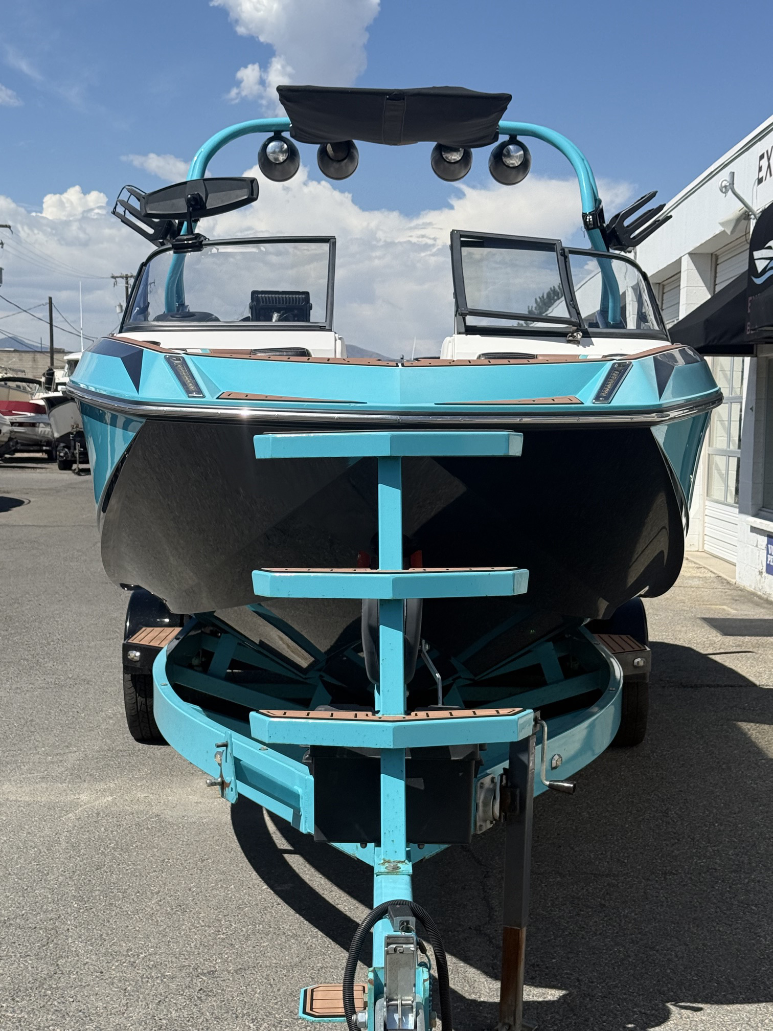 2016 25' Super Air Nautique "G25" Bowrider - Image 5