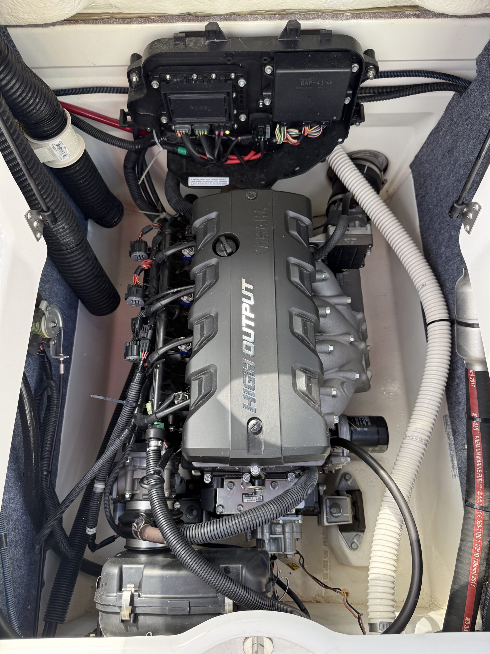 2017 19' Yamaha "AR 190" Bowrider - Image 32