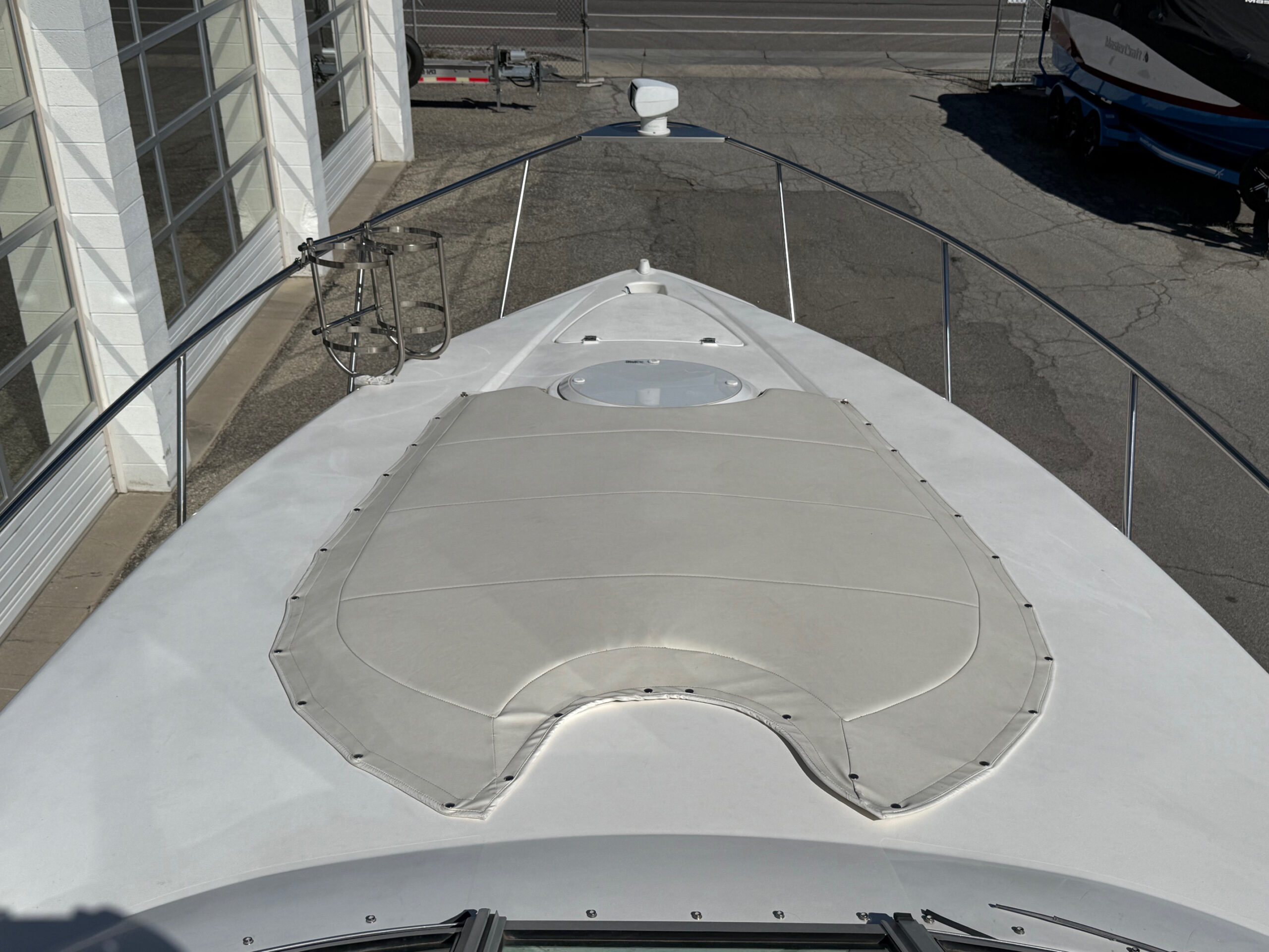 1997 30' Cruisers Yachts "3075 Rogue" - Image 24