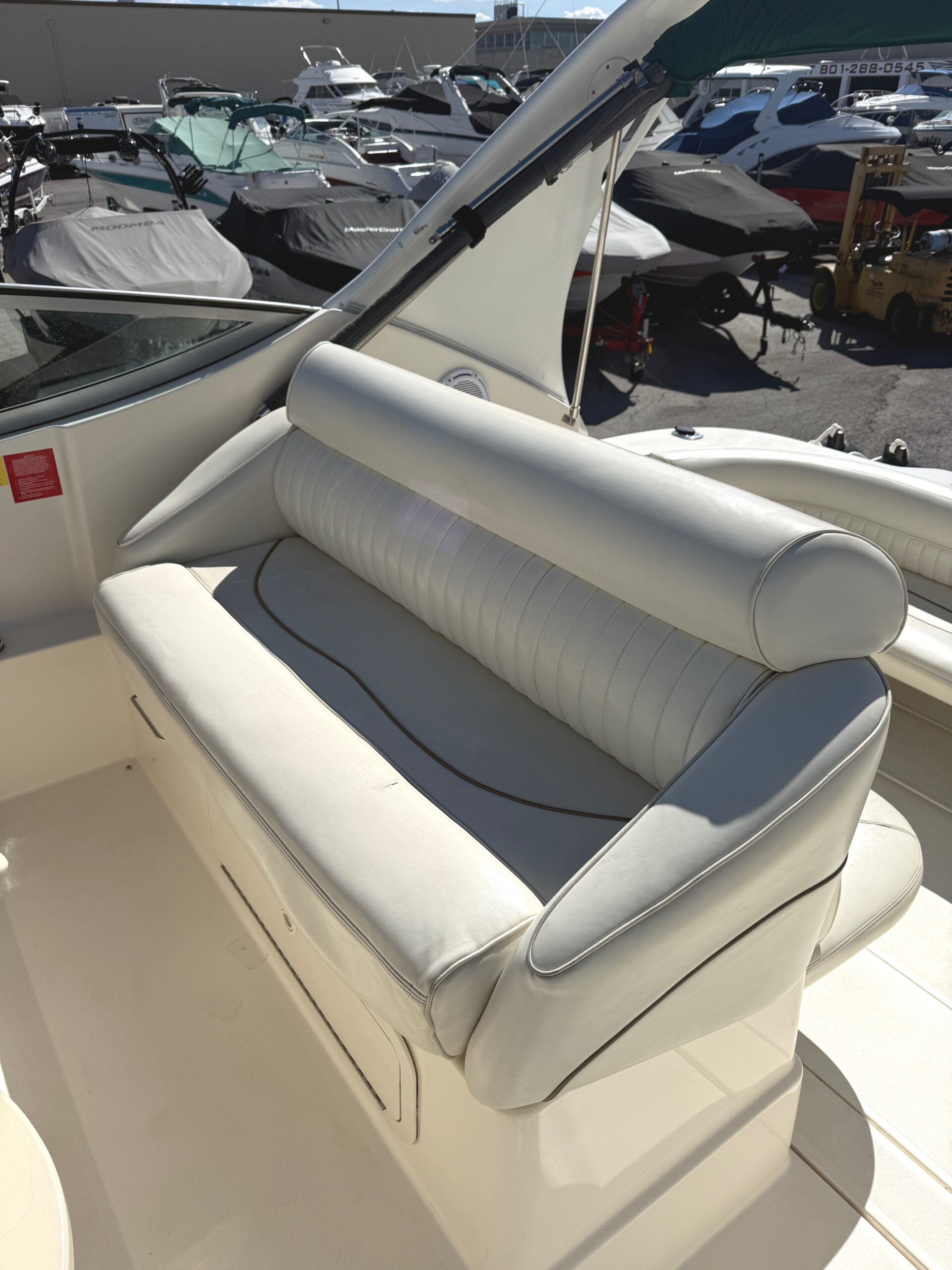 1997 30' Cruisers Yachts "3075 Rogue" - Image 19