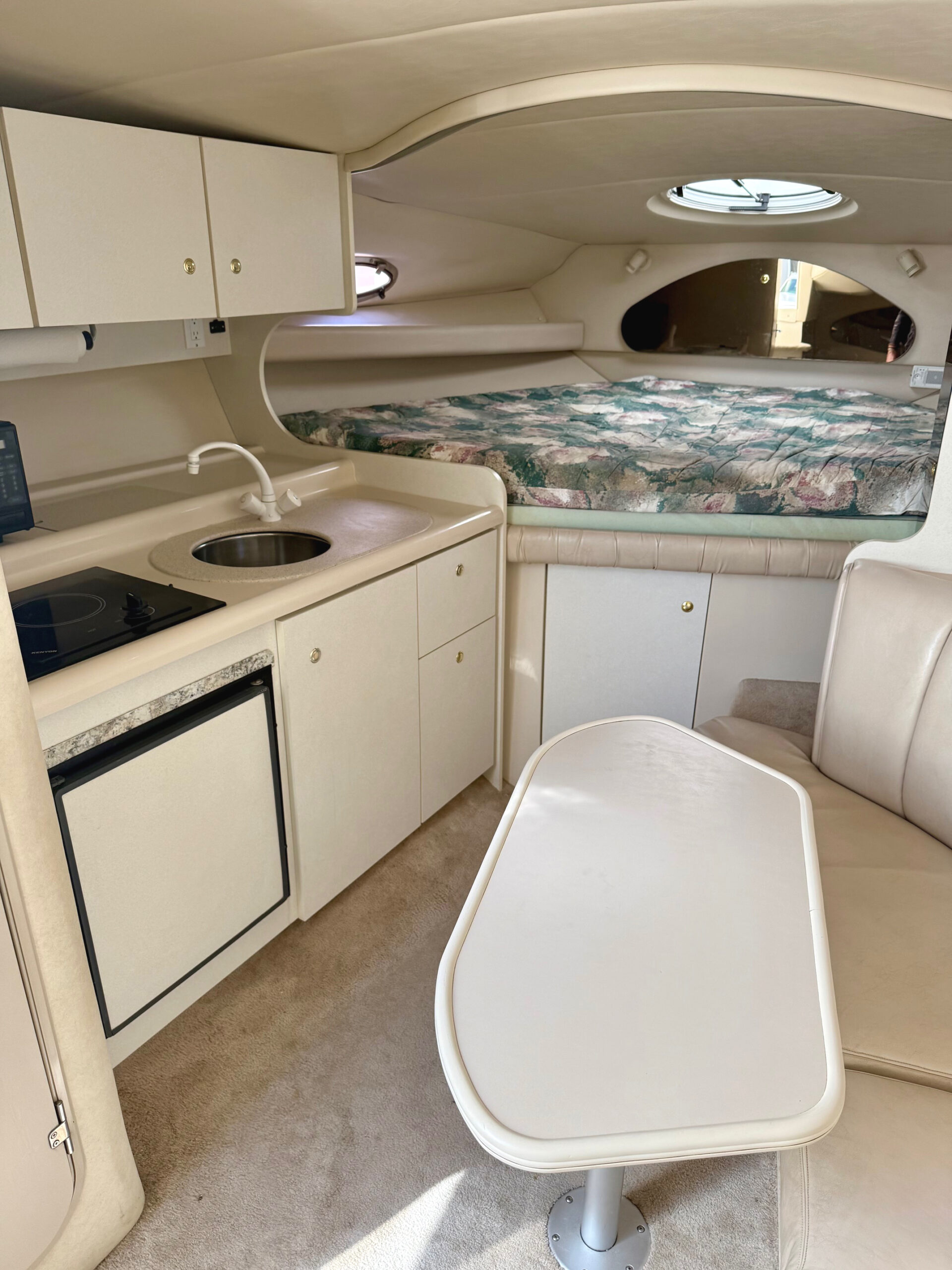 1997 30' Cruisers Yachts "3075 Rogue" - Image 33