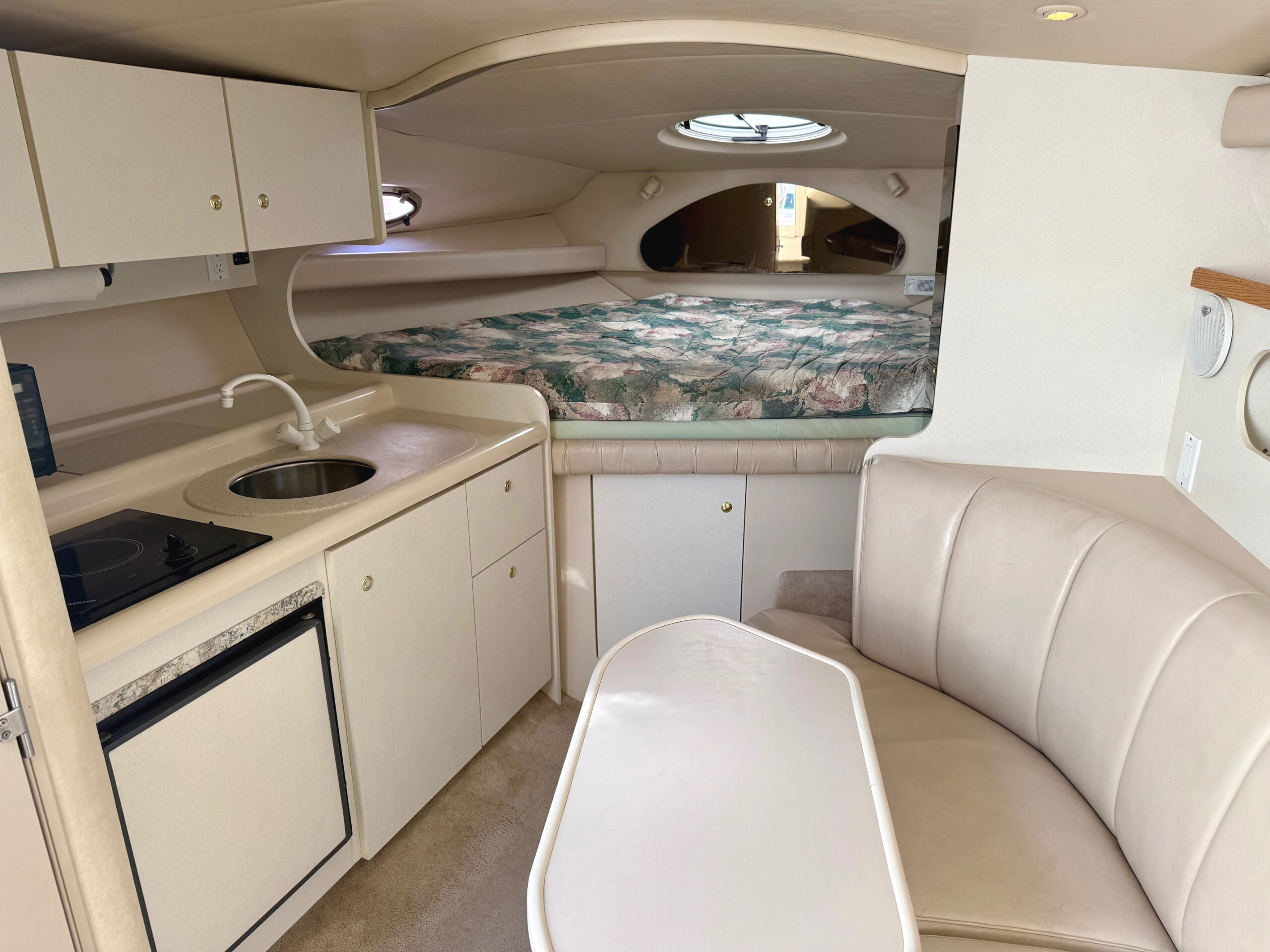 1997 30' Cruisers Yachts "3075 Rogue" - Image 36