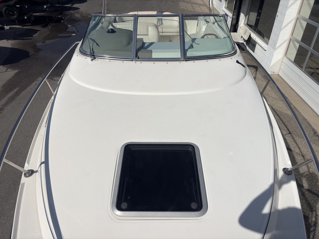 1998 24' Chaparral "Signature 240" - Image 10
