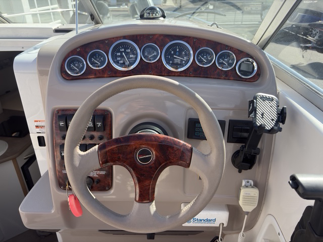 1998 24' Chaparral "Signature 240" - Image 16