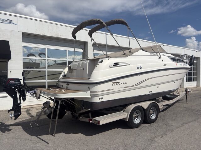 1998 26' Chaparral "Signature 260" - Image 2