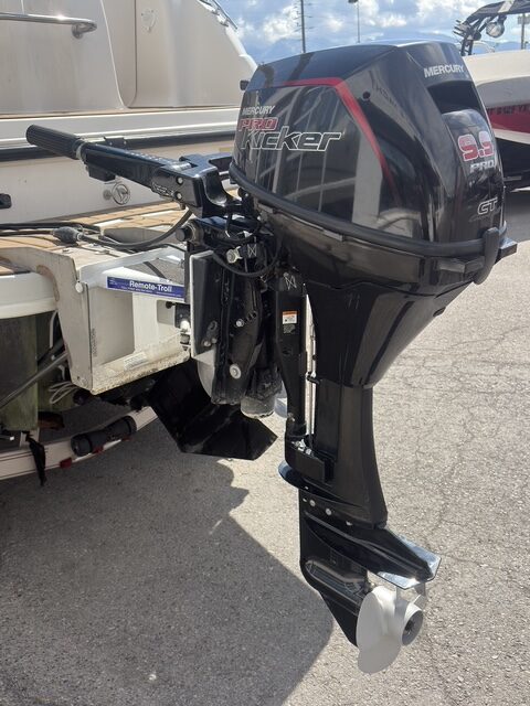 1998 26' Chaparral "Signature 260" - Image 3