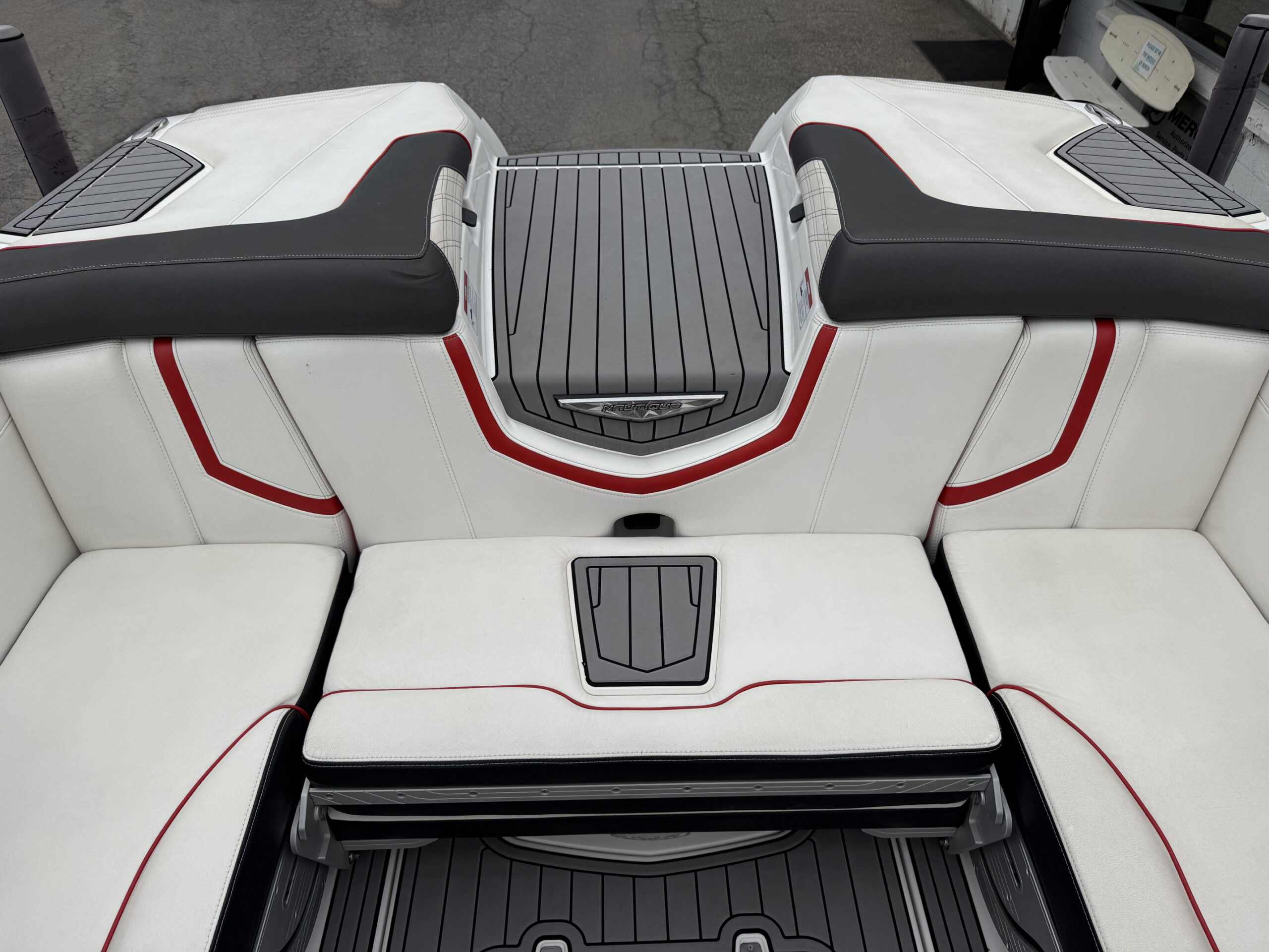 2016 25' Super Air Nautique "G25" Bowrider - Image 22