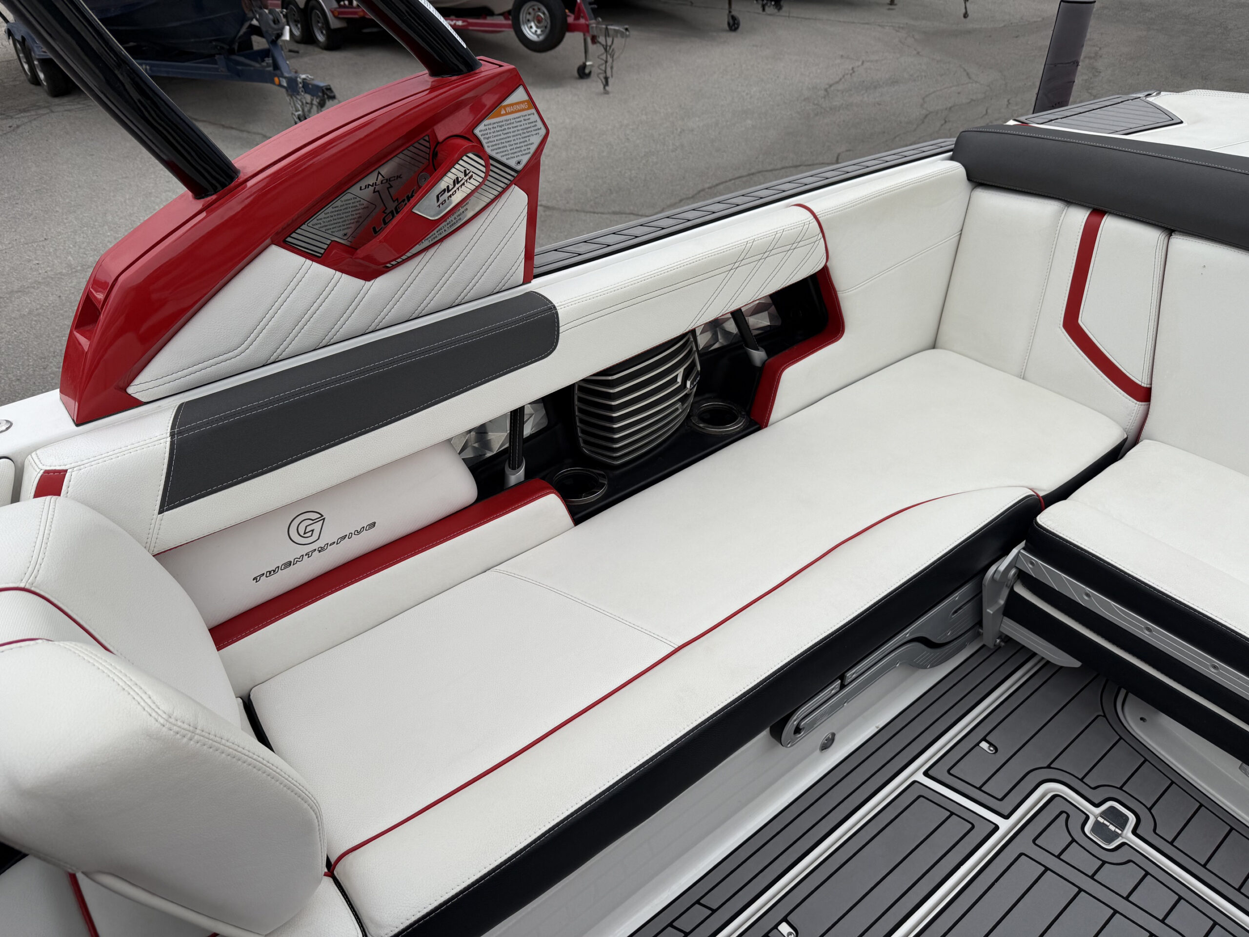 2016 25' Super Air Nautique "G25" Bowrider - Image 29