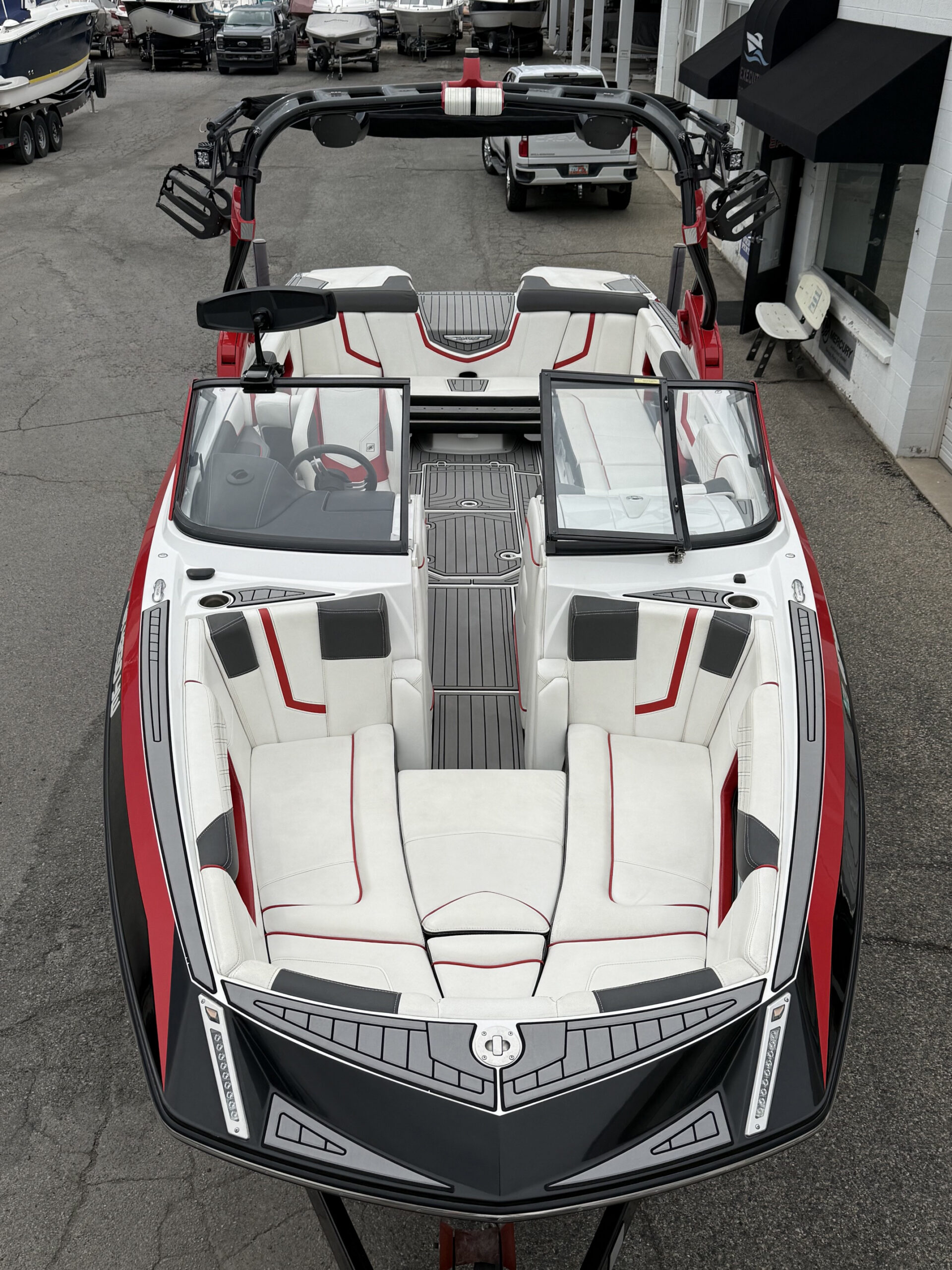 2016 25' Super Air Nautique "G25" Bowrider - Image 12
