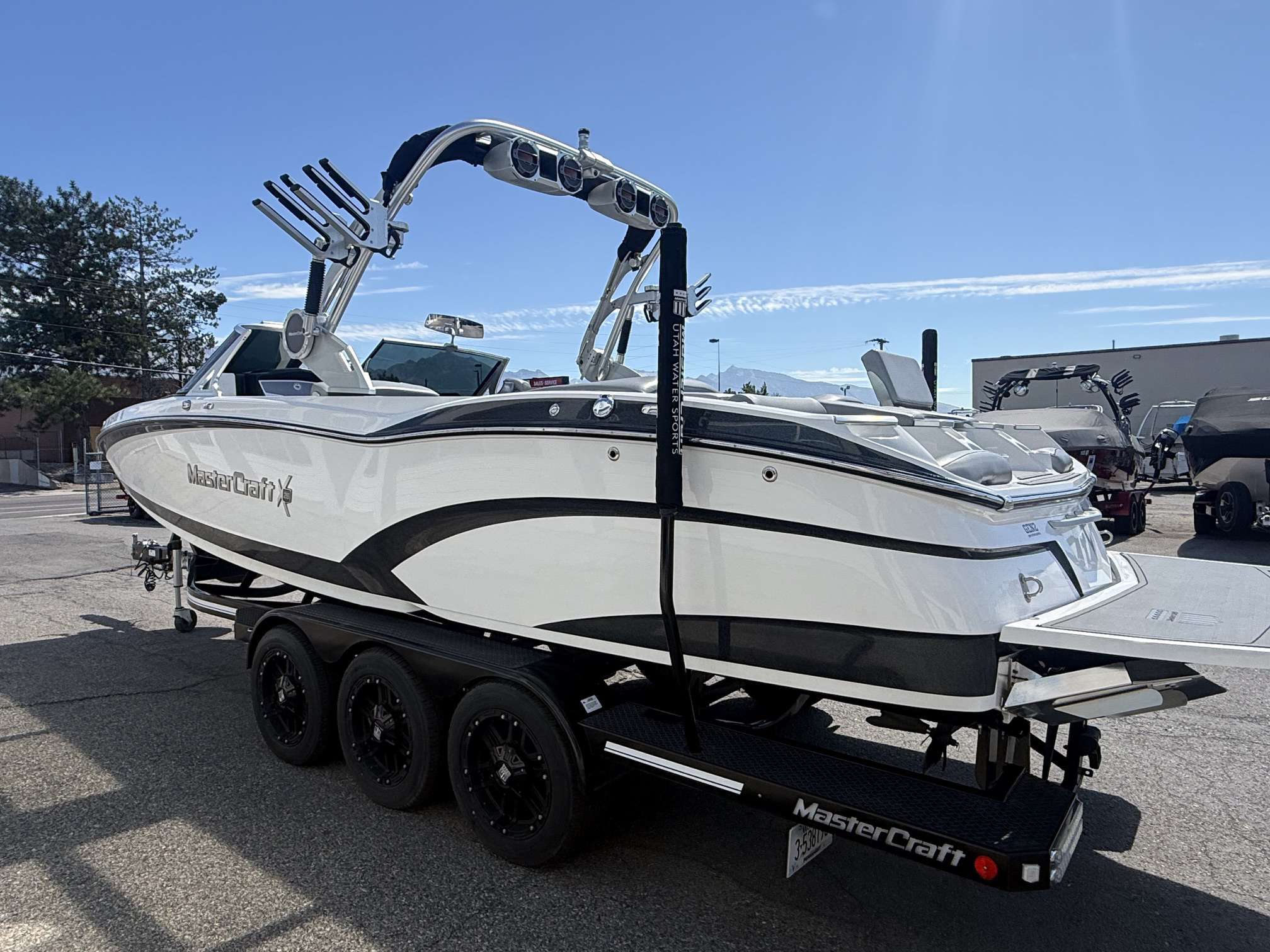 2018 26' MasterCraft "X26" Bowrider - Image 5
