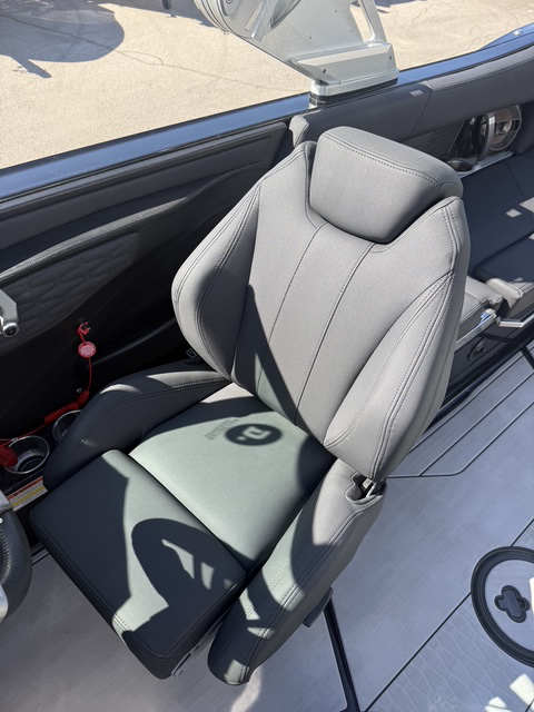 2019 24' MasterCraft X24 Bowrider - Image 29