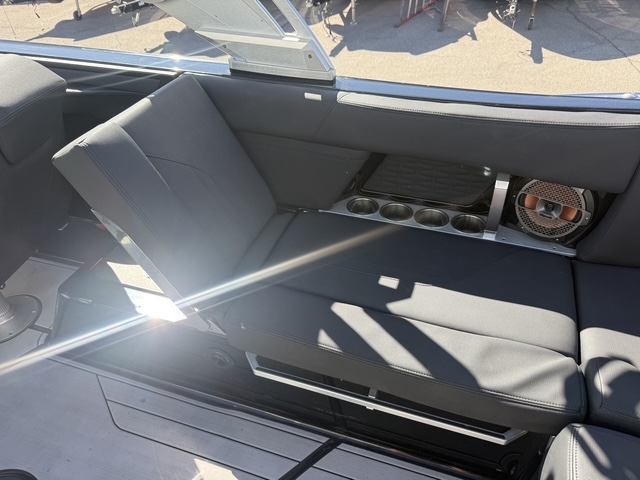 2019 24' MasterCraft X24 Bowrider - Image 30