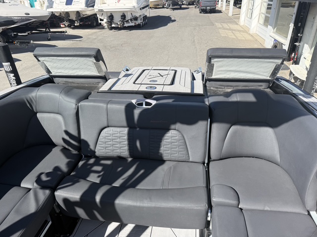 2019 24' MasterCraft X24 Bowrider - Image 32