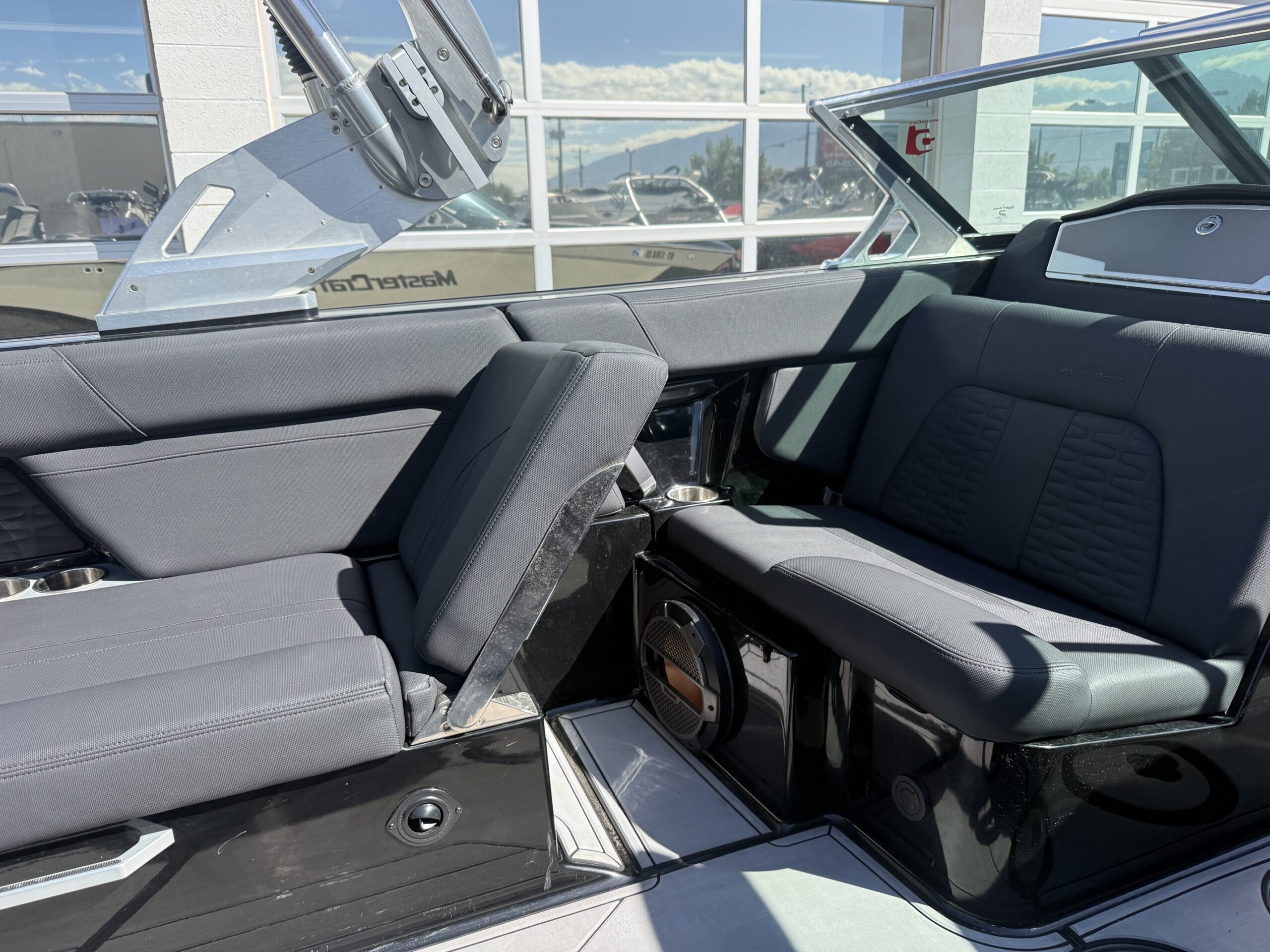 2019 24' MasterCraft X24 Bowrider - Image 19