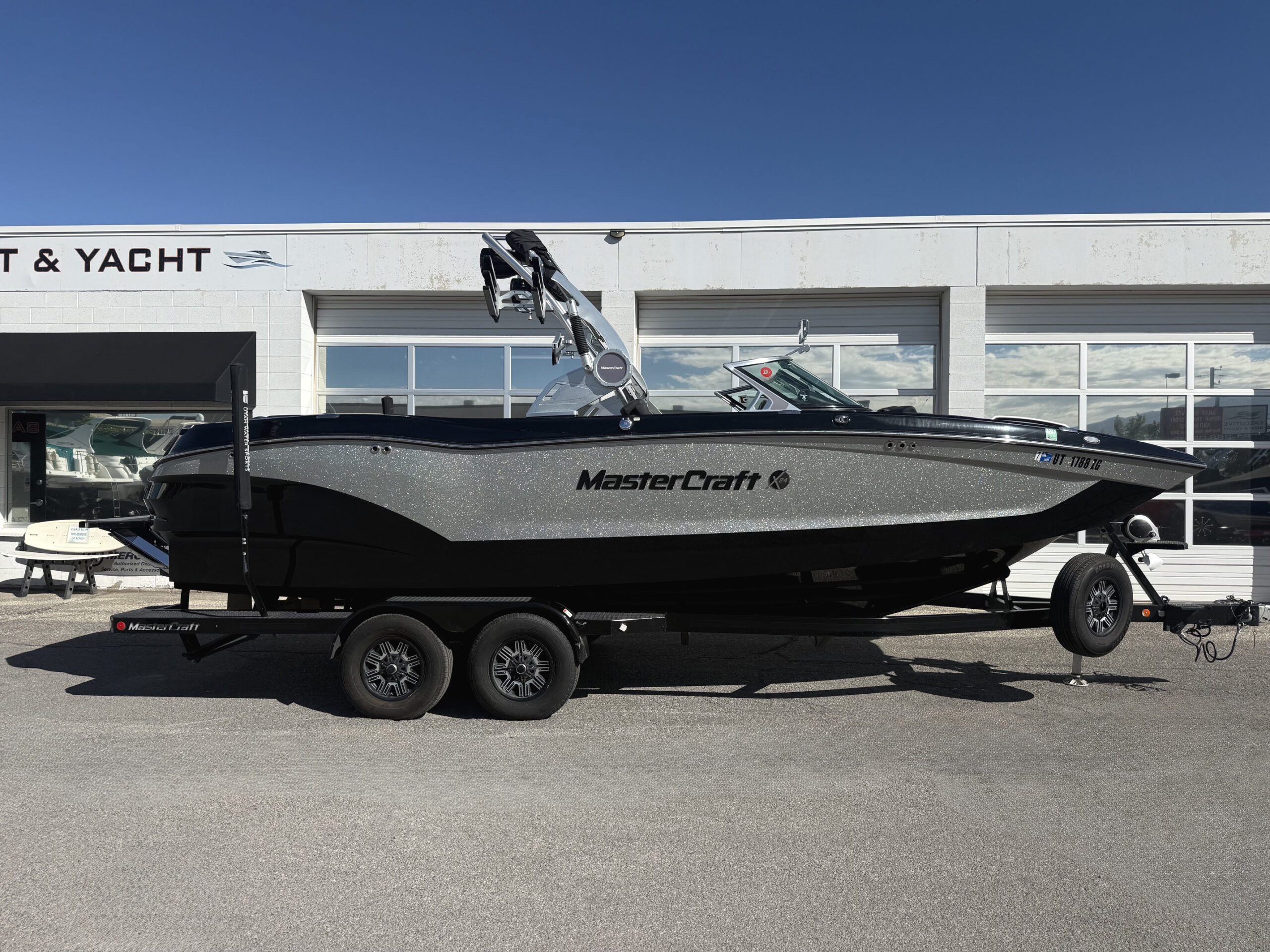 2019 24' MasterCraft X24 Bowrider