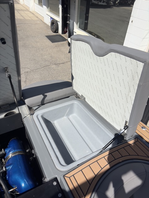 2022 22' MasterCraft "XT22" Bowrider - Image 20