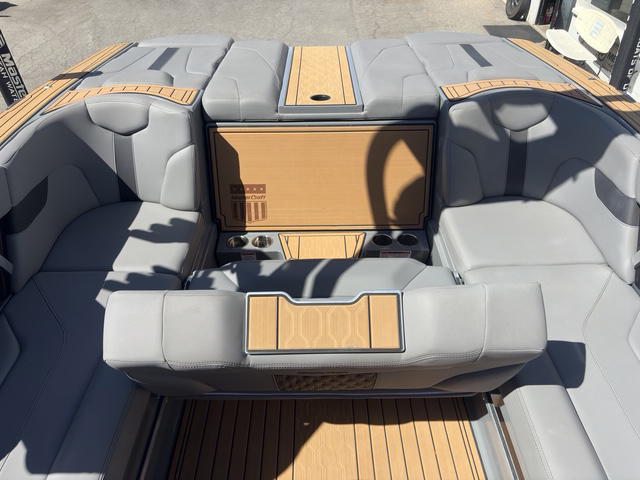 2022 22' MasterCraft "XT22" Bowrider - Image 29