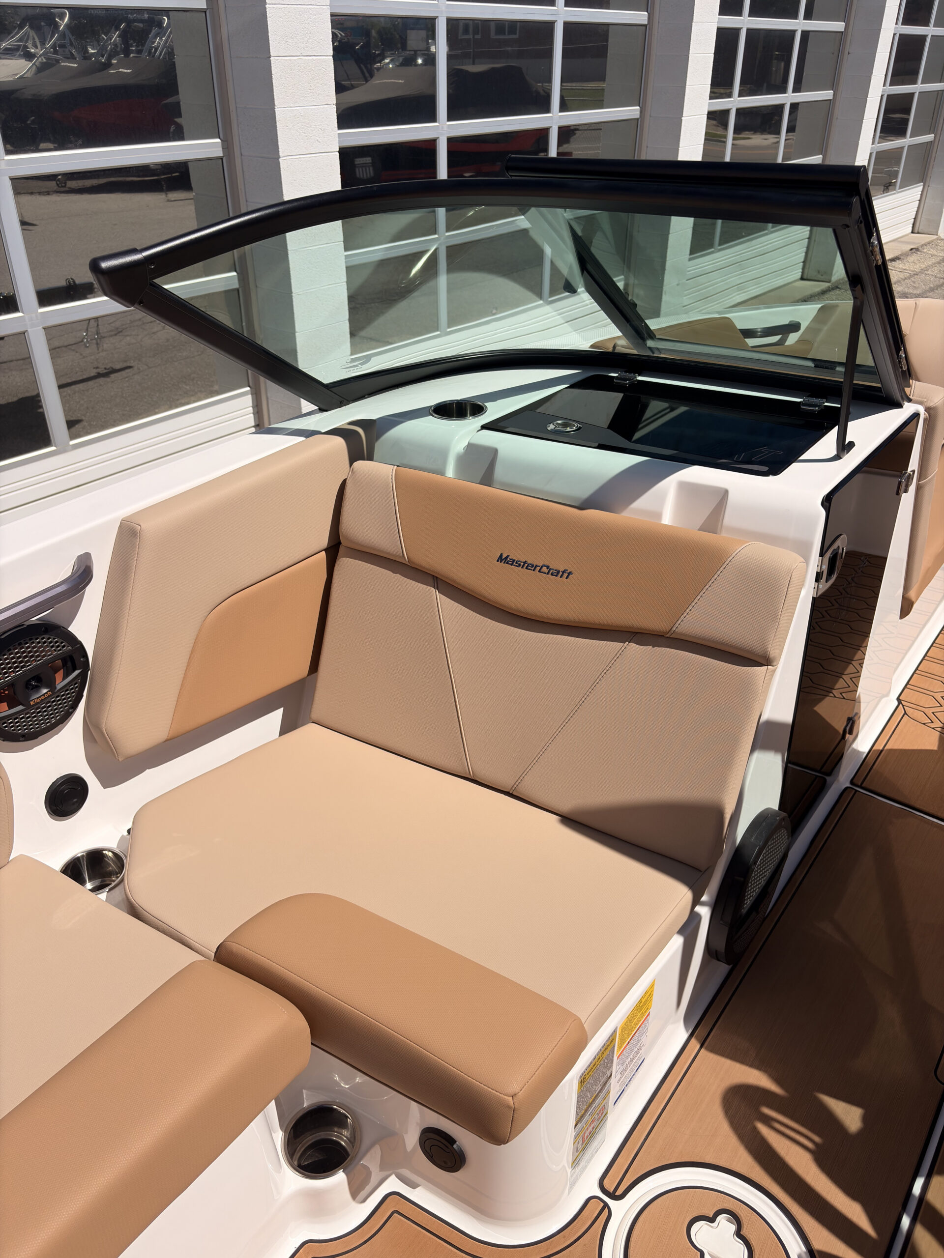 2025 24' MasterCraft "NXT24" Bowrider - Image 13