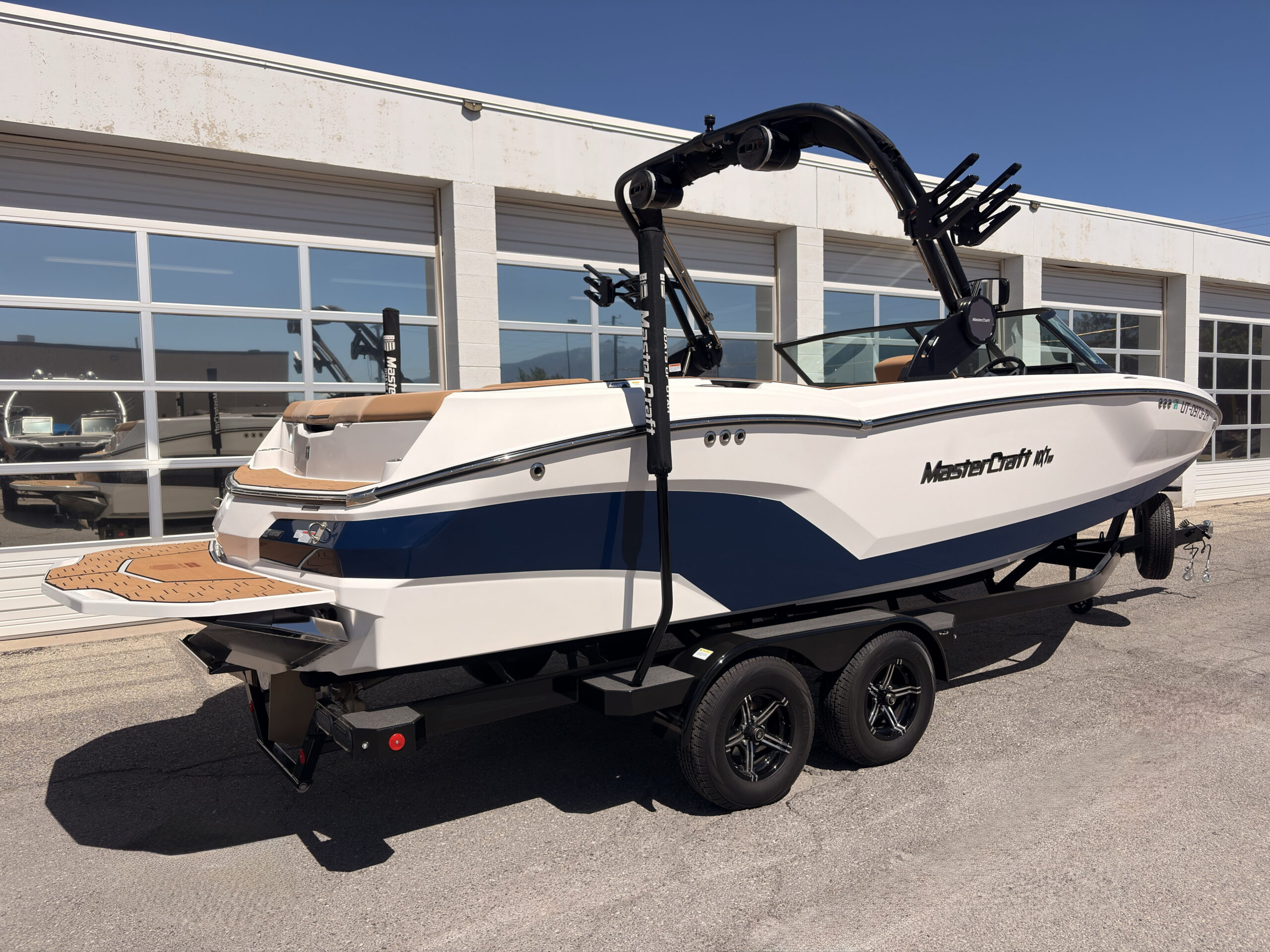2025 24' MasterCraft "NXT24" Bowrider - Image 3