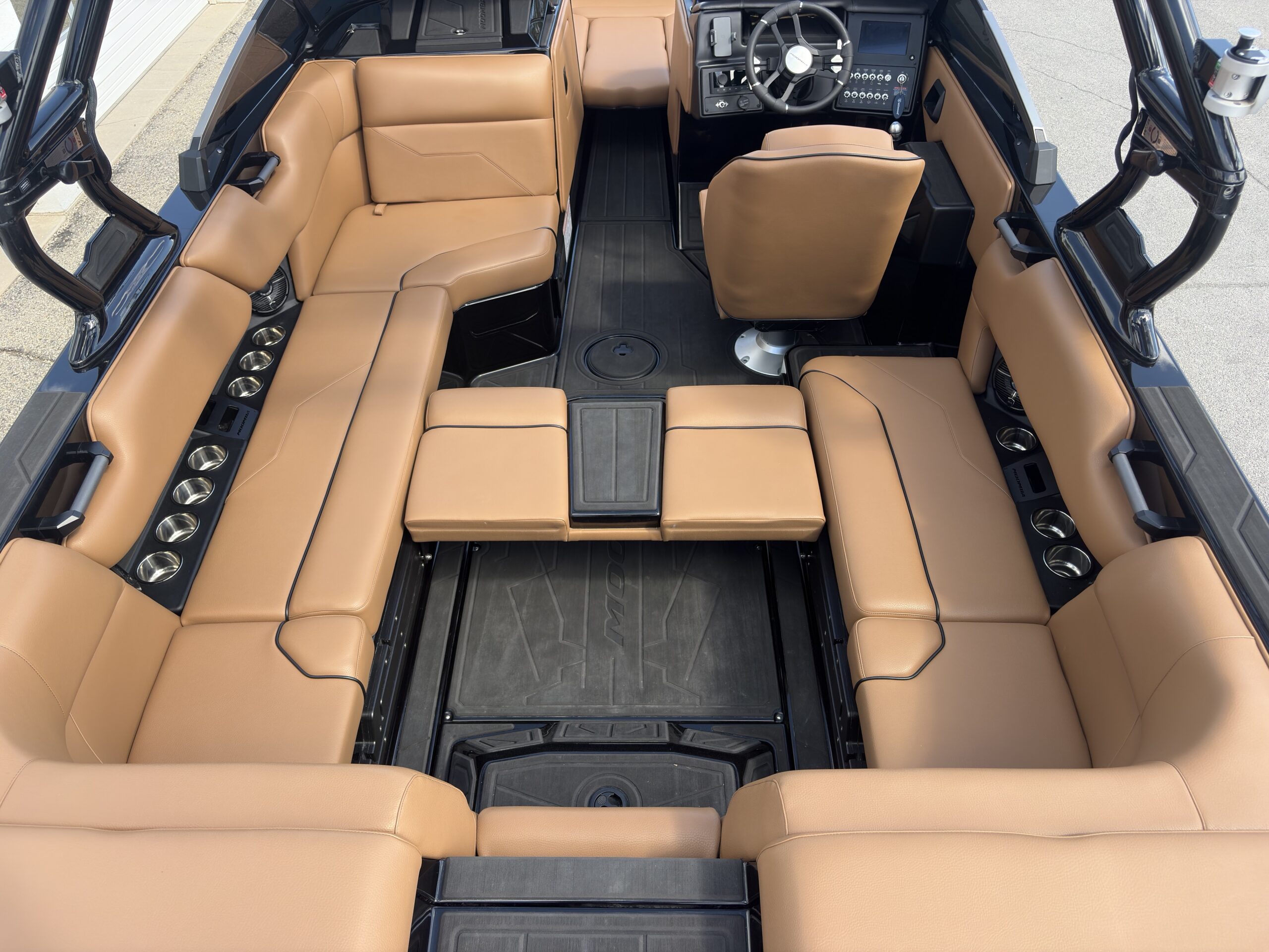 2026 23' Moomba "MAX" Bowrider - Image 22
