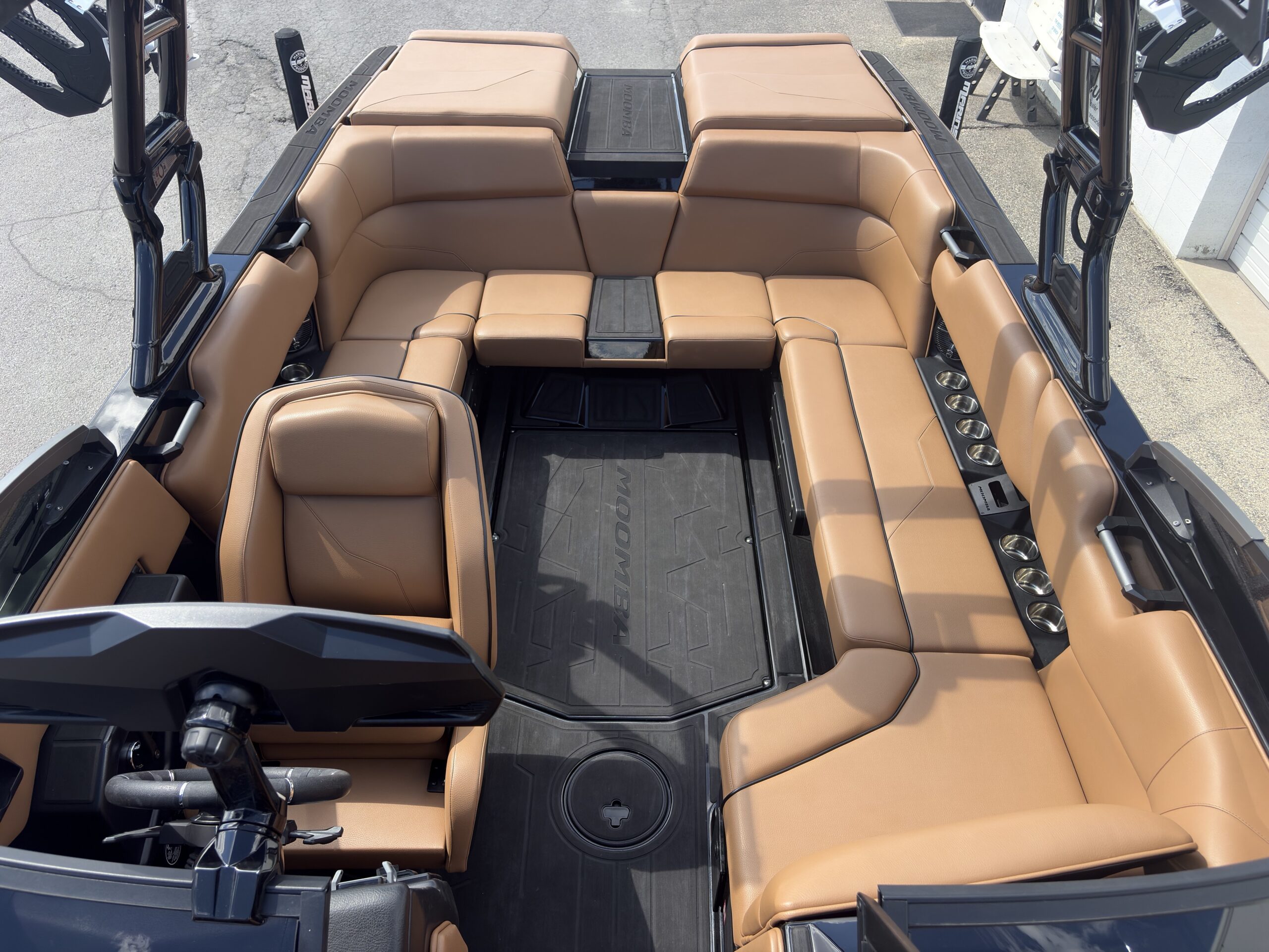 2026 23' Moomba "MAX" Bowrider - Image 16