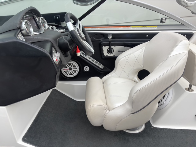2011 23' MasterCraft "X25" Bowrider - Image 26