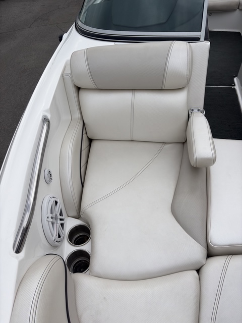 2011 23' MasterCraft "X25" Bowrider - Image 12