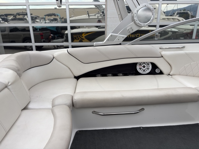 2011 23' MasterCraft "X25" Bowrider - Image 16