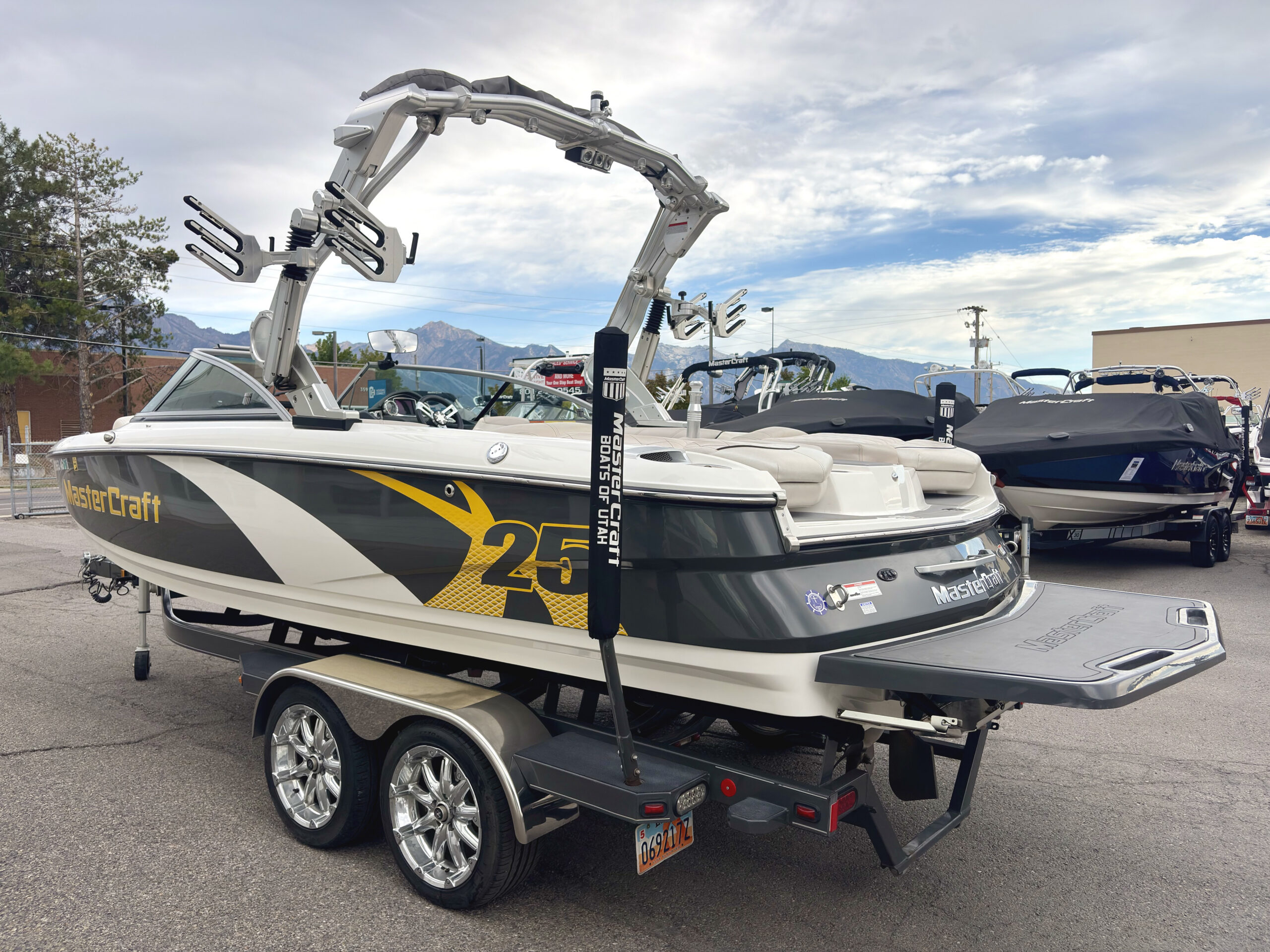 2011 23' MasterCraft "X25" Bowrider - Image 5