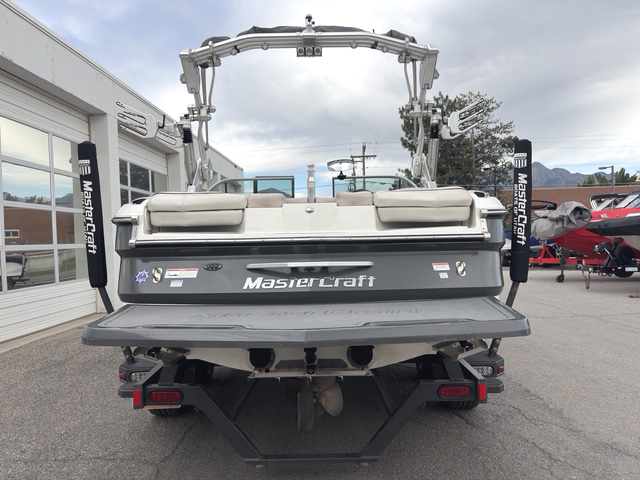 2011 23' MasterCraft "X25" Bowrider - Image 8
