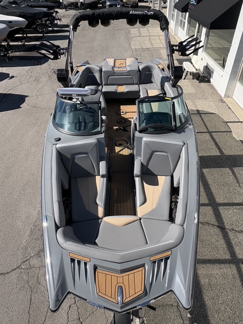 2023 23' MasterCraft "X-Star S" Bowrider - Image 11